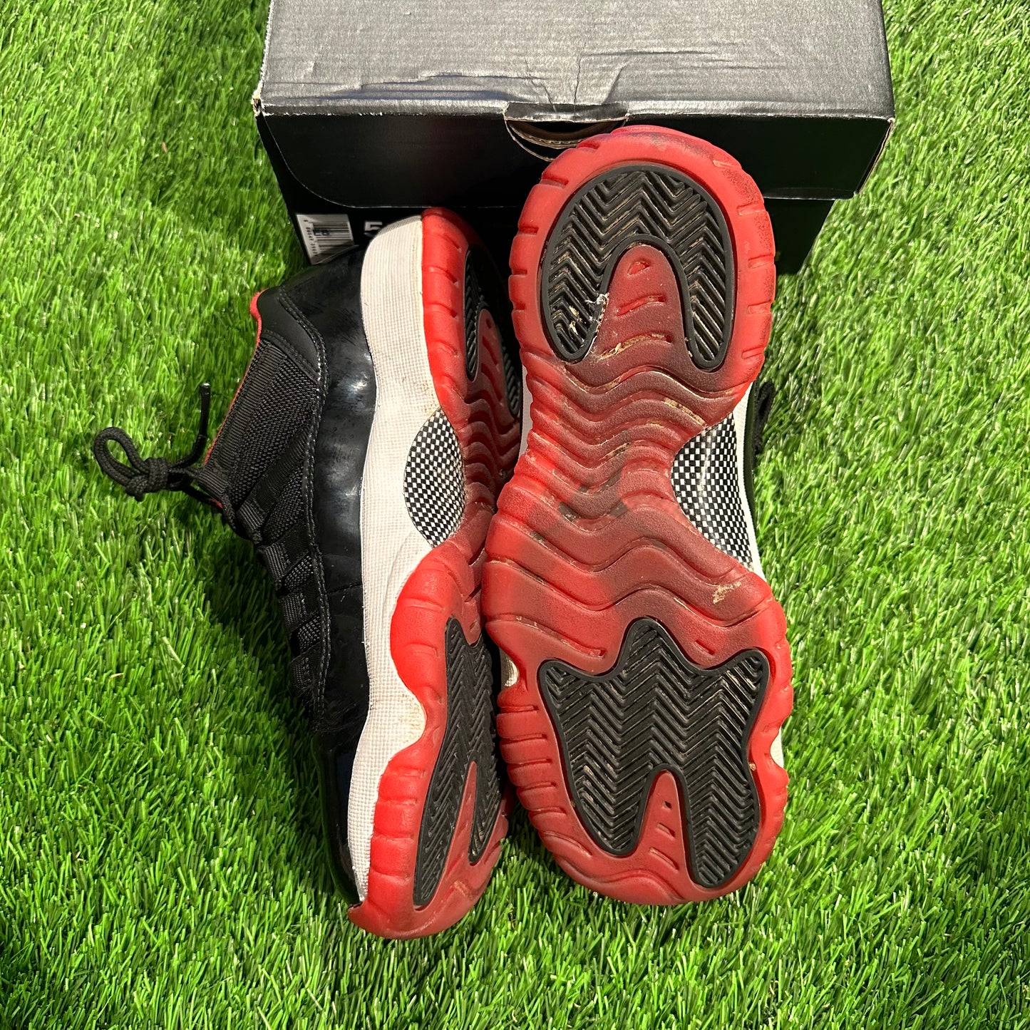 Jordan 11 Retro Low Bred (GS) 5Y/6.5W