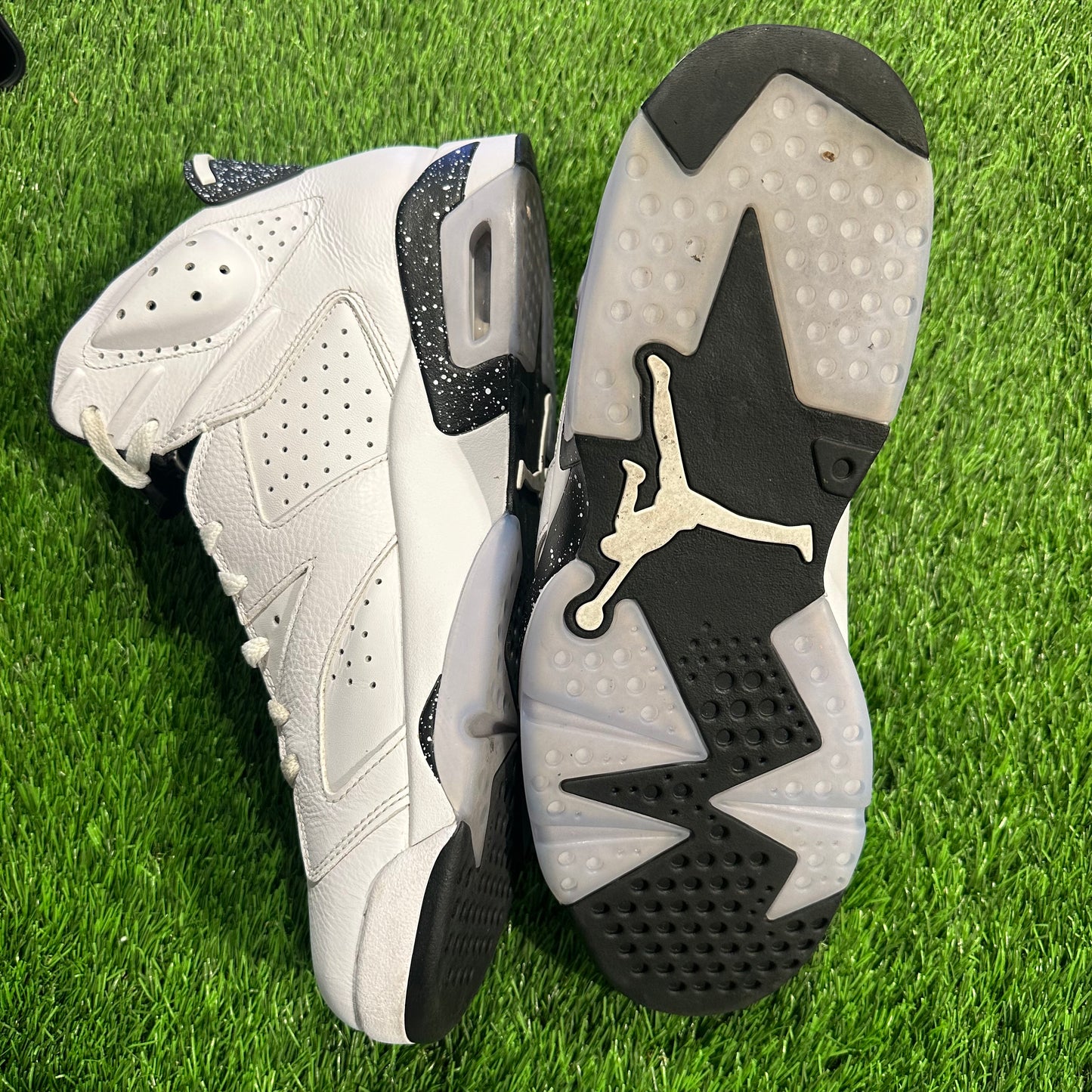 Jordan 6 Retro Reverse Oreo