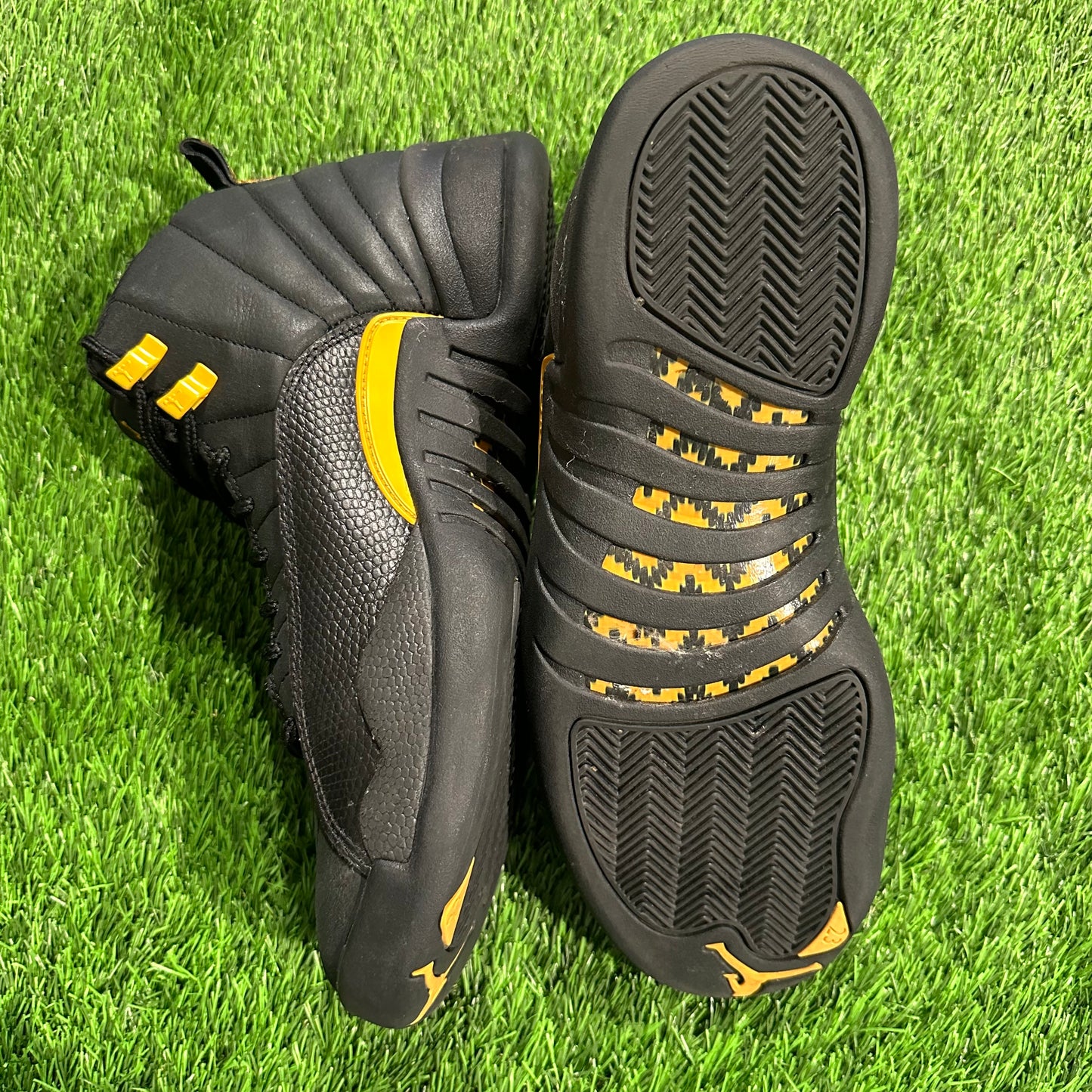 Jordan 12 Retro Black Taxi