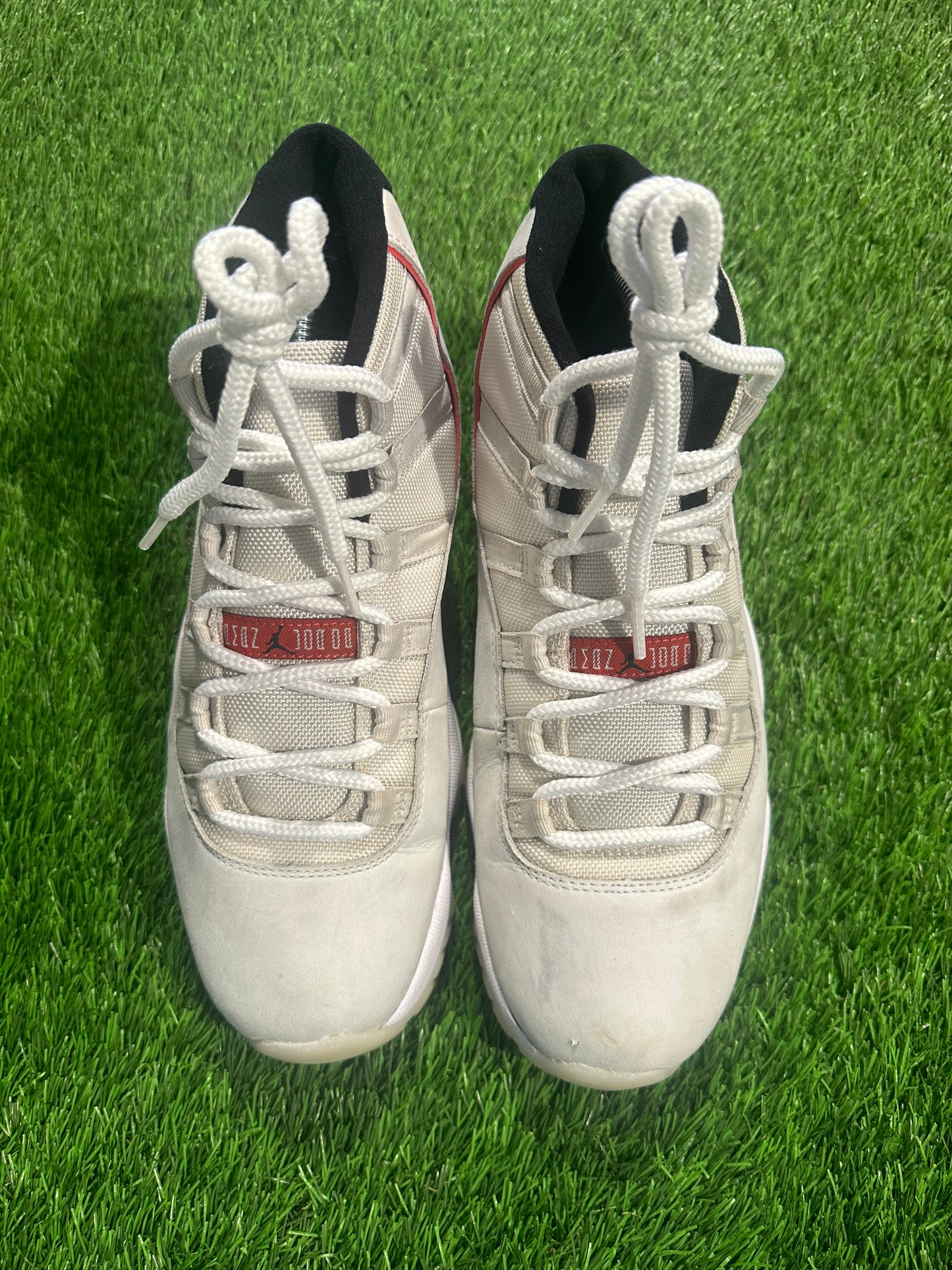 Jordan 11 Retro Platinum Tint