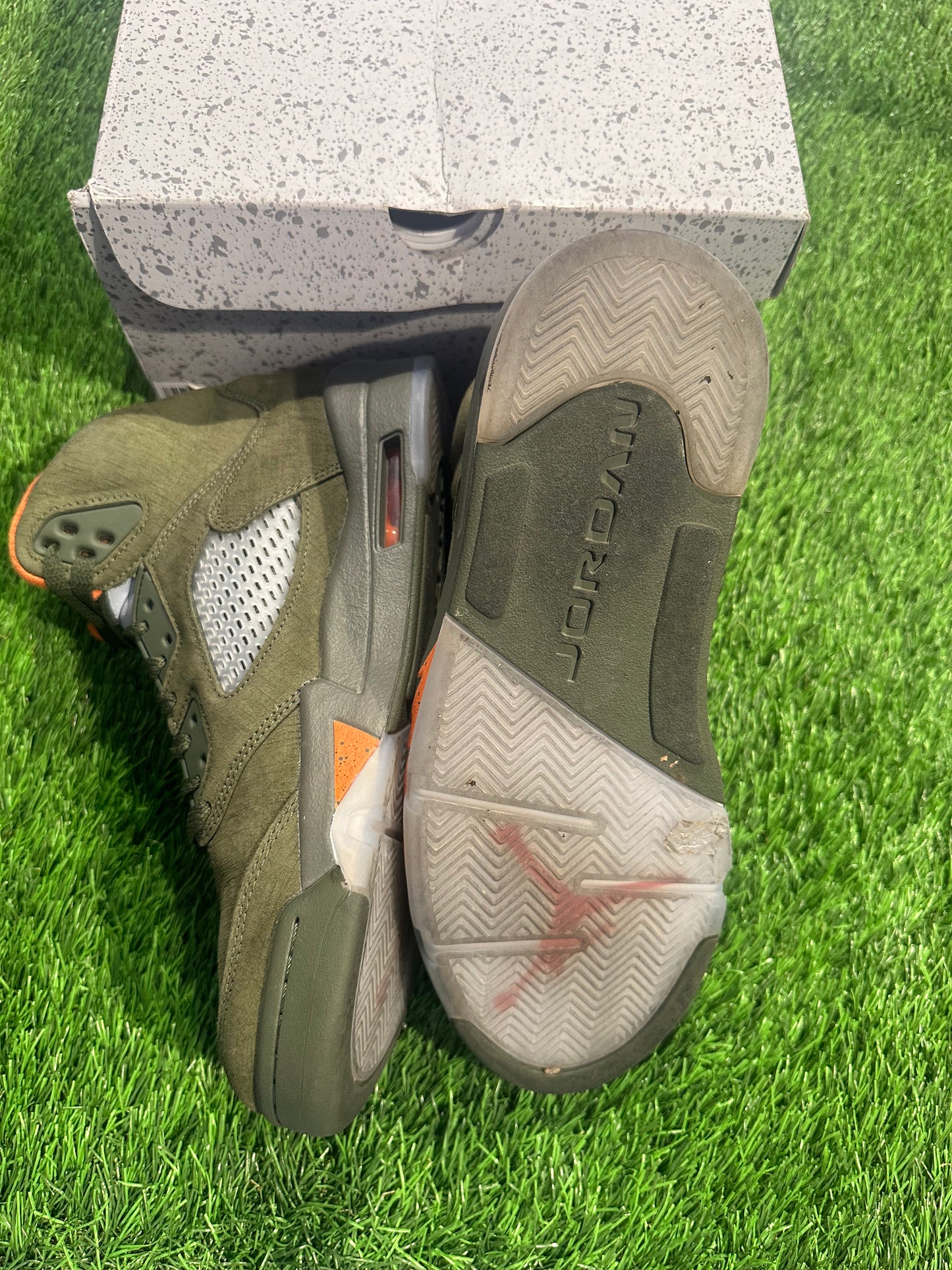 Jordan 5 Retro Olive (2024) 8.5M/10W