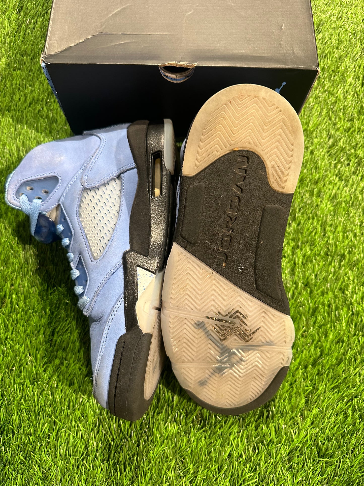 Jordan 5 Retro UNC University Blue 7.5M/9W