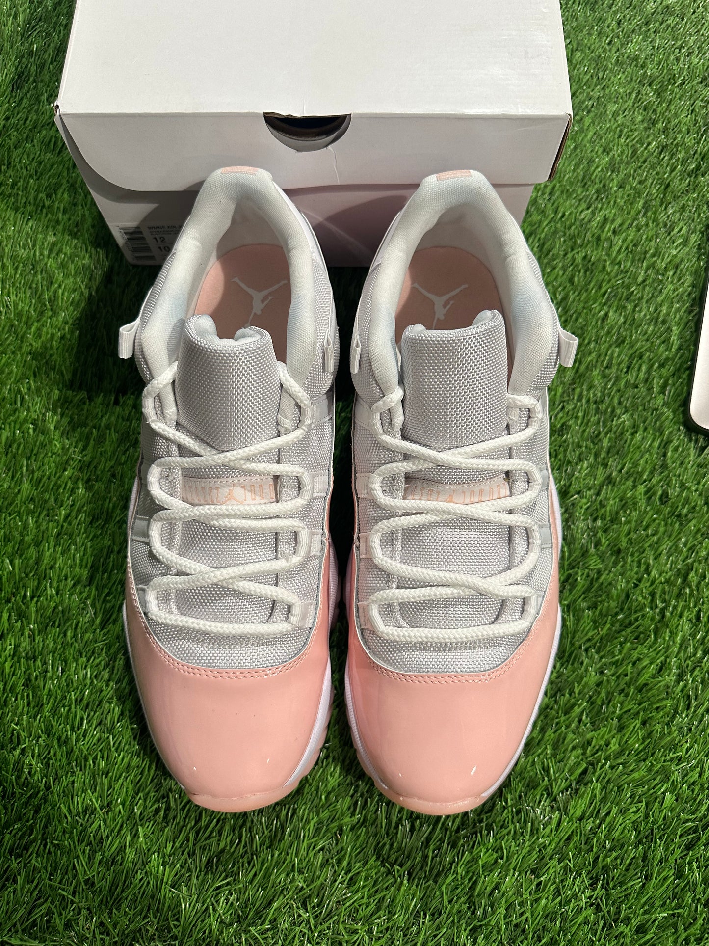 Jordan 11 Retro Low Legend Pink (Women's) 10.5M/12W