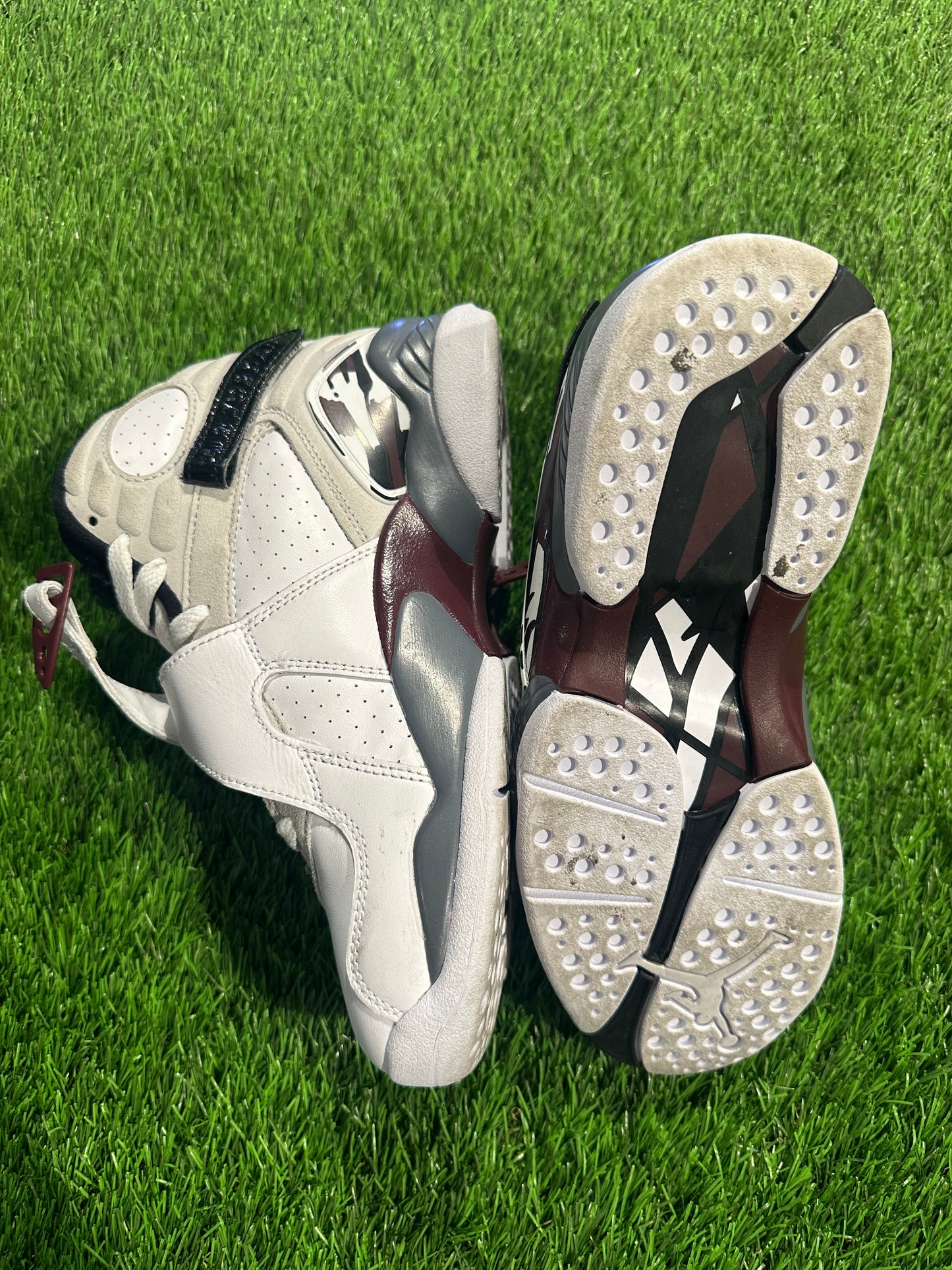 Jordan 8 Retro White Burgundy (Women's) 5Y/6.5W
