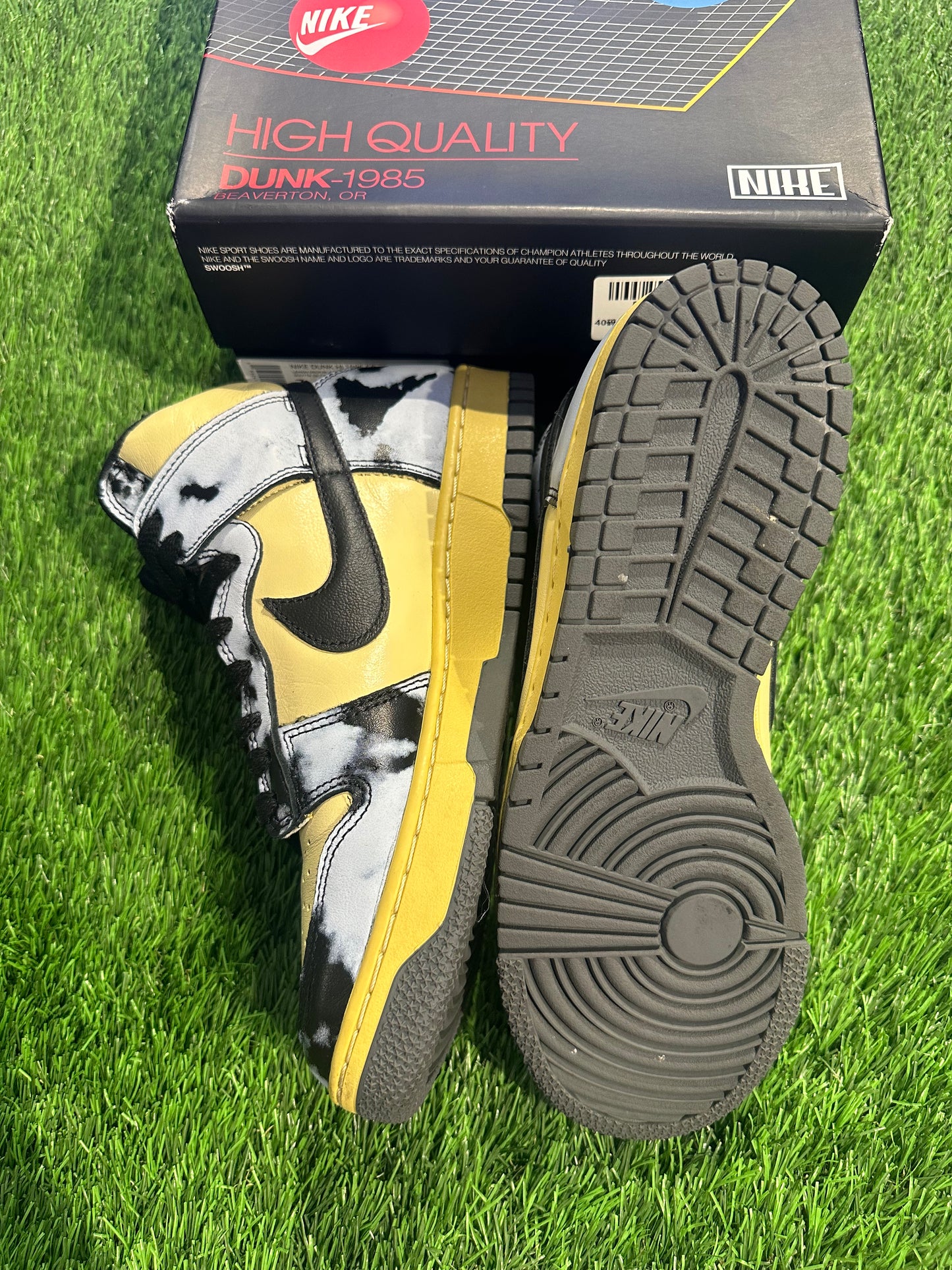 Dunk High 1985 Black Acid Wash SIZE 7Y/8.5W