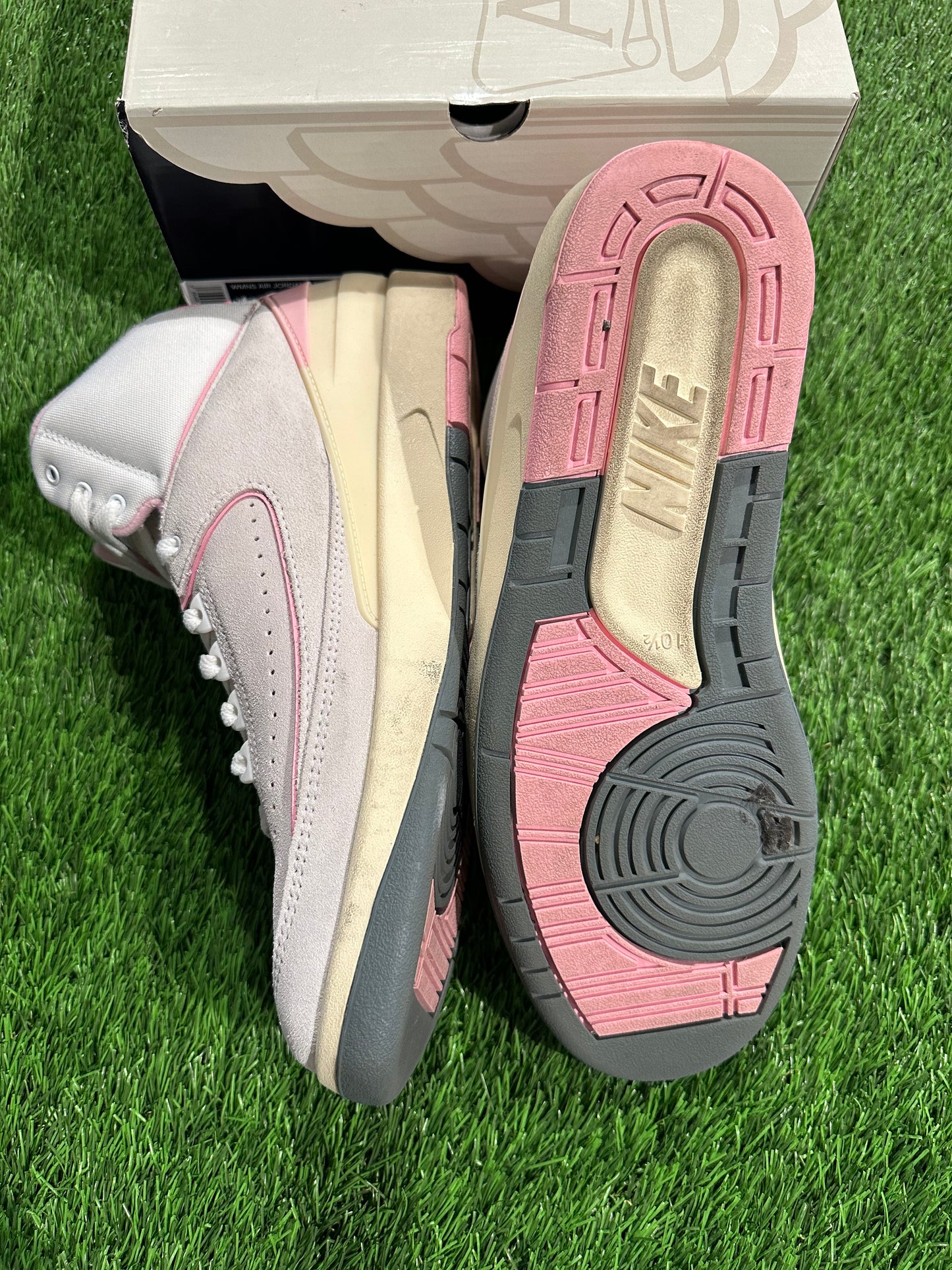 Jordan 2 Retro Soft Pink (Women's) 10.5M/12W