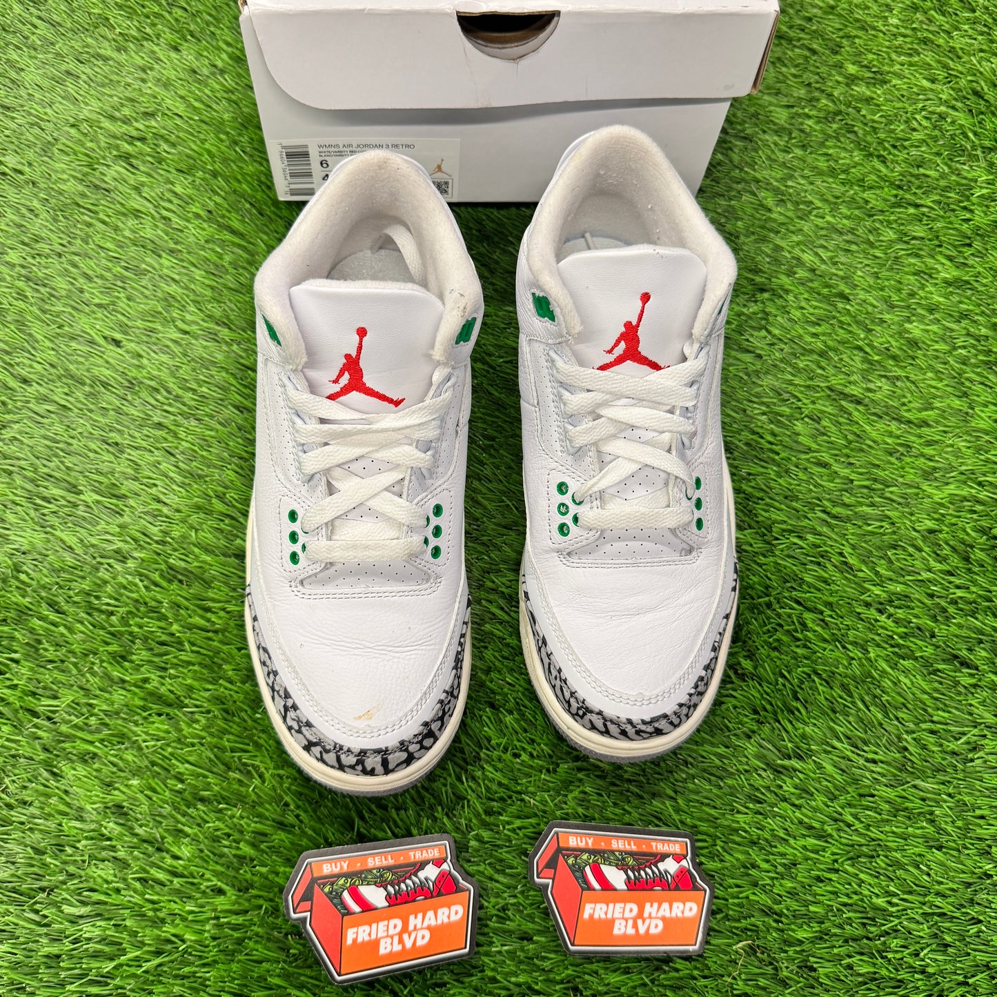 Jordan 3 Retro Lucky Green (Women's) SIZE 4.5Y/6W