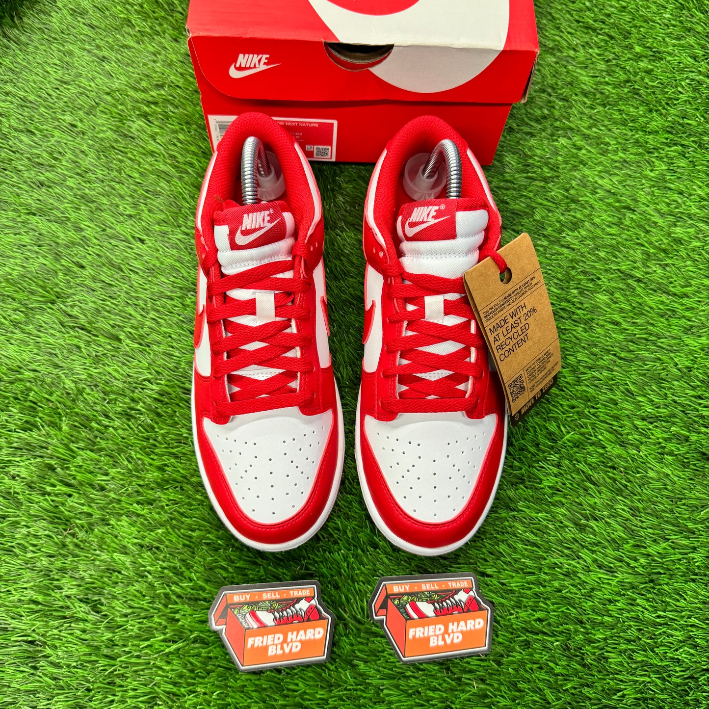 Dunk Low Next Nature St. John's (Women's) SIZE 7Y/8.5W