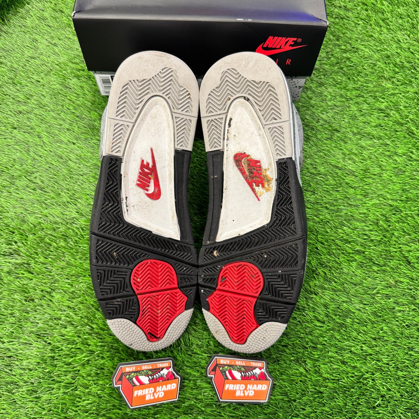 Jordan 4 Retro White Cement (2025) SIZE 12M/13.5W