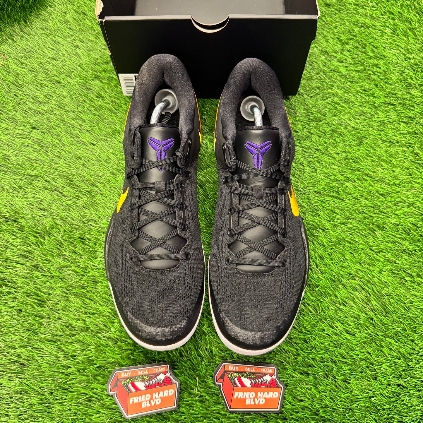 Kobe 8 Protro Lakers Away SIZE 13M/14.5W