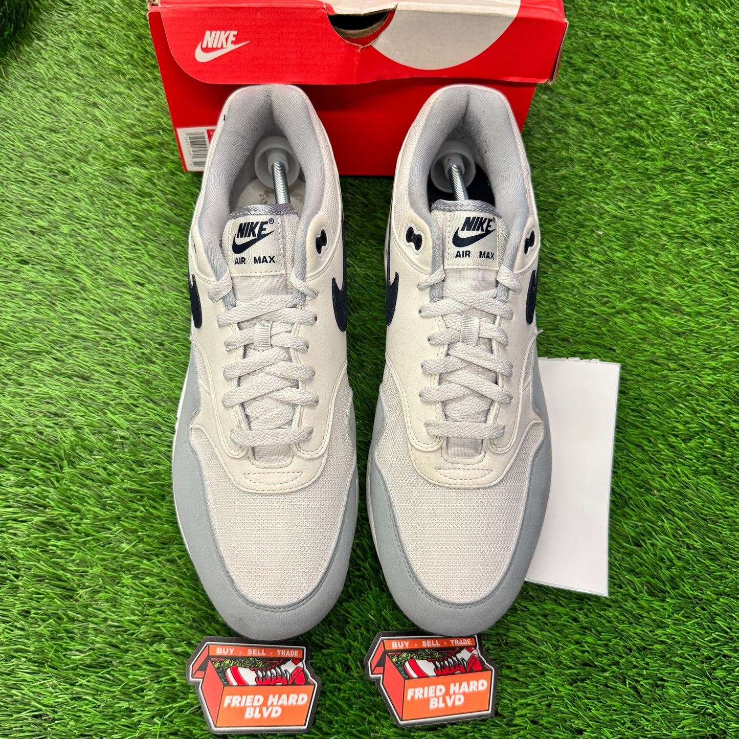Air Max 1 Platinum Tint Dark Obsidian SIZE 13M/14.5W