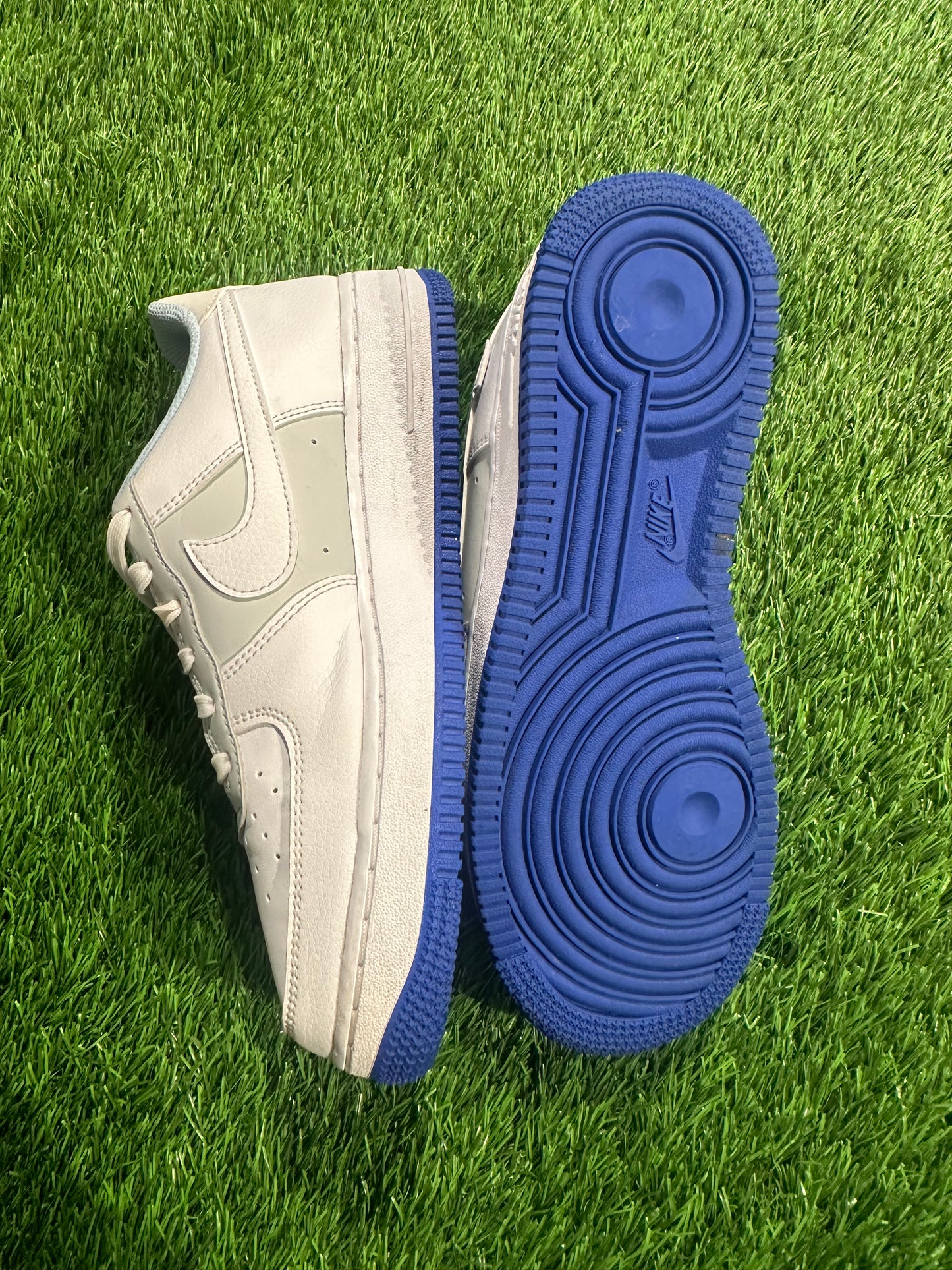 Nike Air Force 1 Low LV8 Photon Dust Blue 6.5Y/8W
