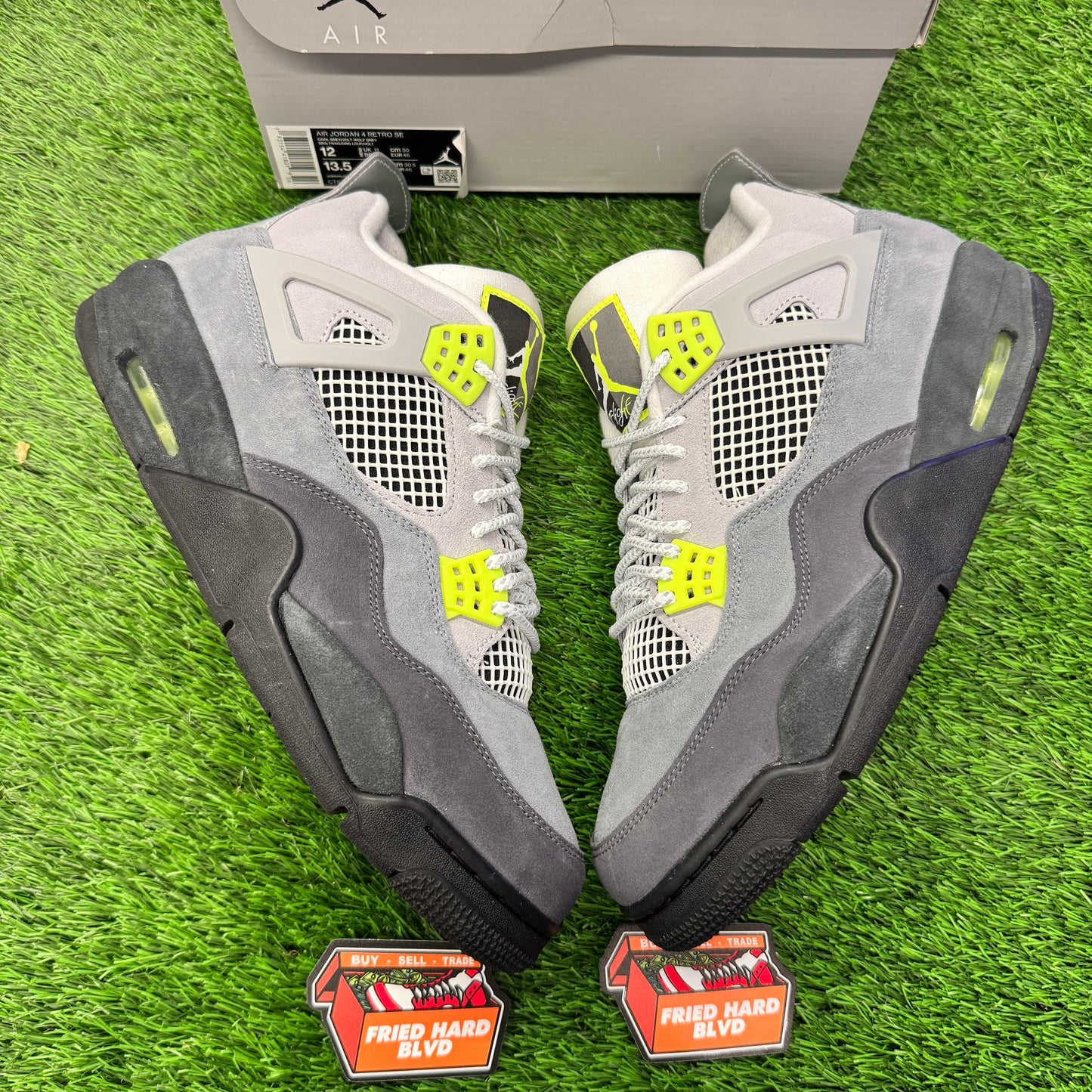 Jordan 4 Retro SE 95 Neon SIZE 12M/13.5W
