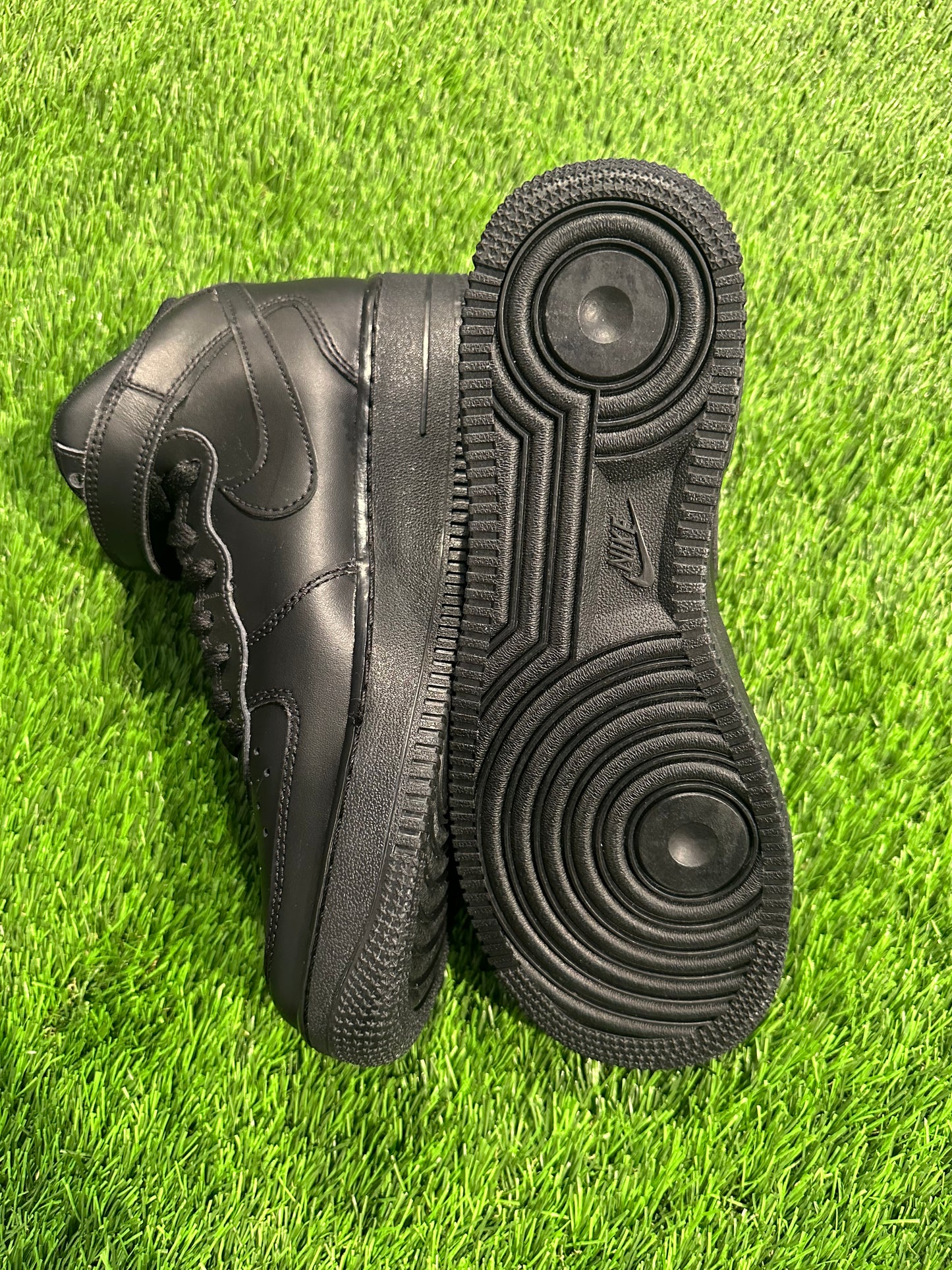 Nike Air Force 1 Mid Black (GS)