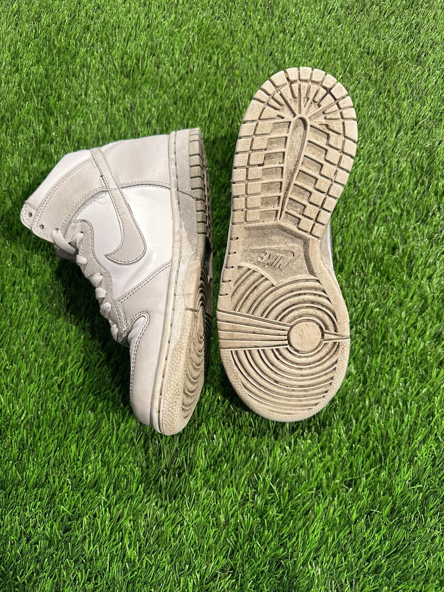 Dunk High Vast Grey (GS) SIZE 4Y/5.5W