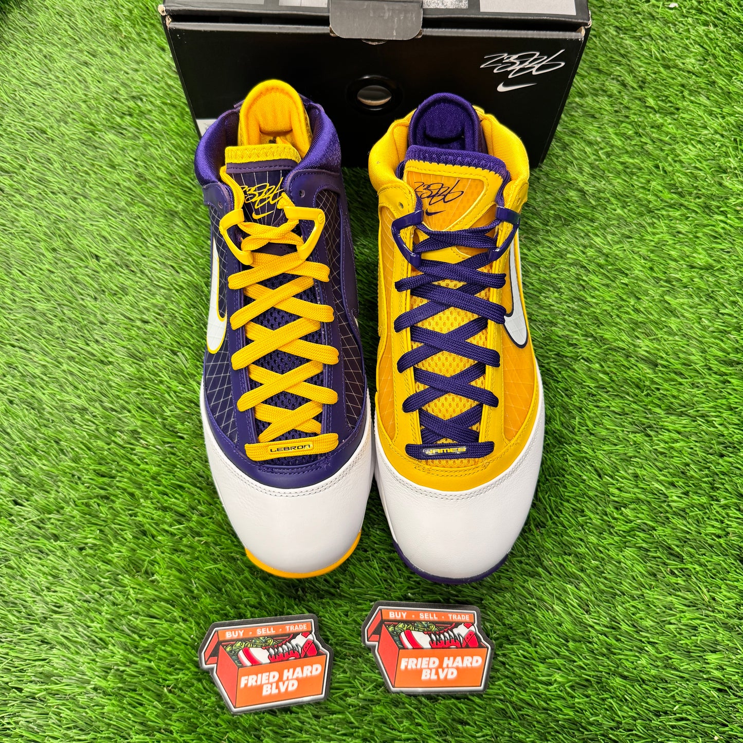 LeBron 7 Media Day SIZE 7.5M/9W