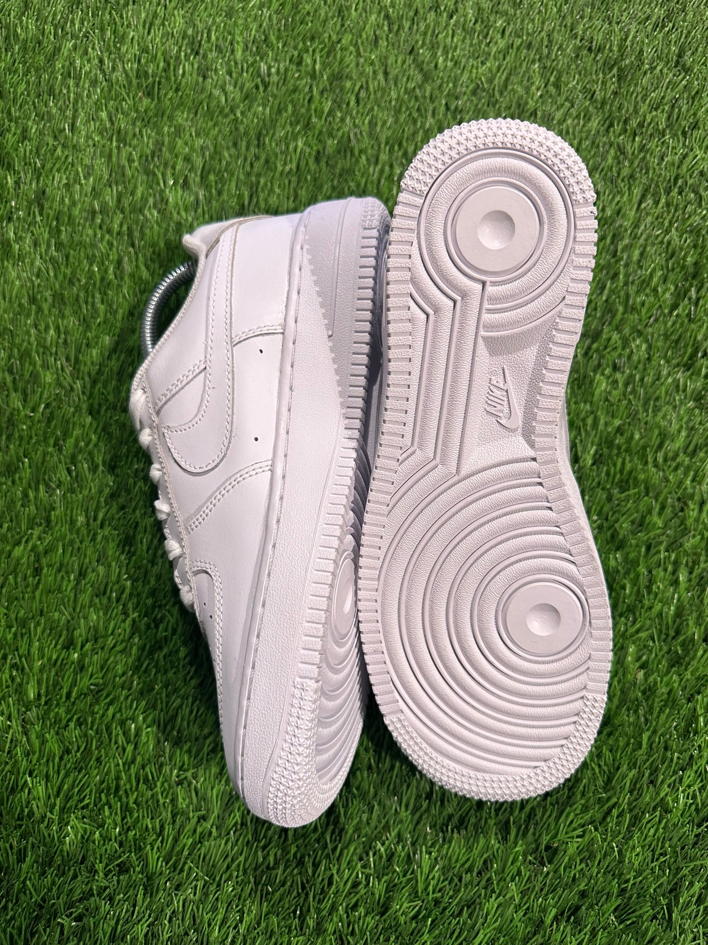 Nike Air Force 1 Low LE Triple White (GS)