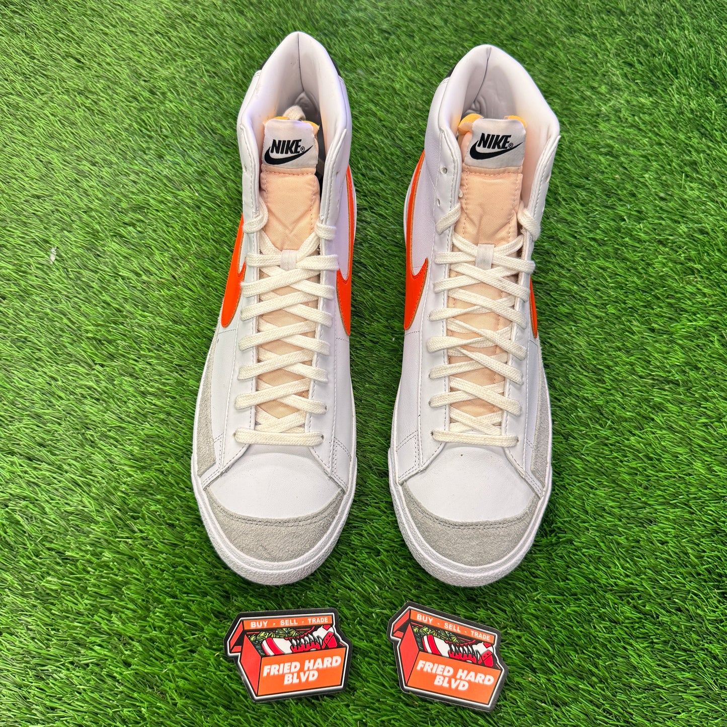 Blazer Mid '77 Vintage White Safety Orange Black 13M/14.5W