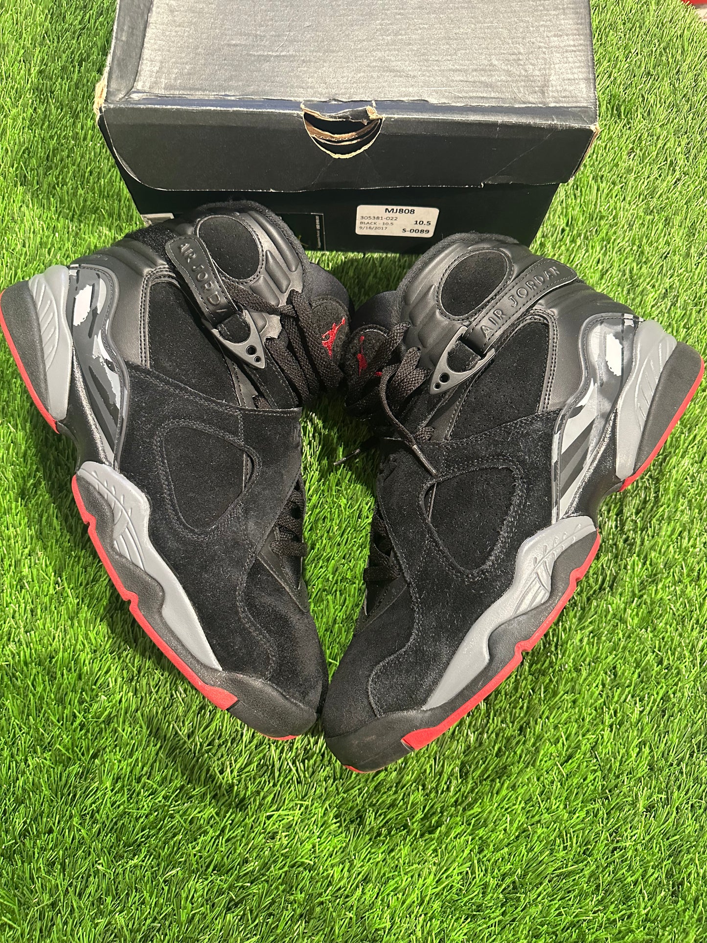 Jordan 8 Retro Black Cement 10.5M/12W