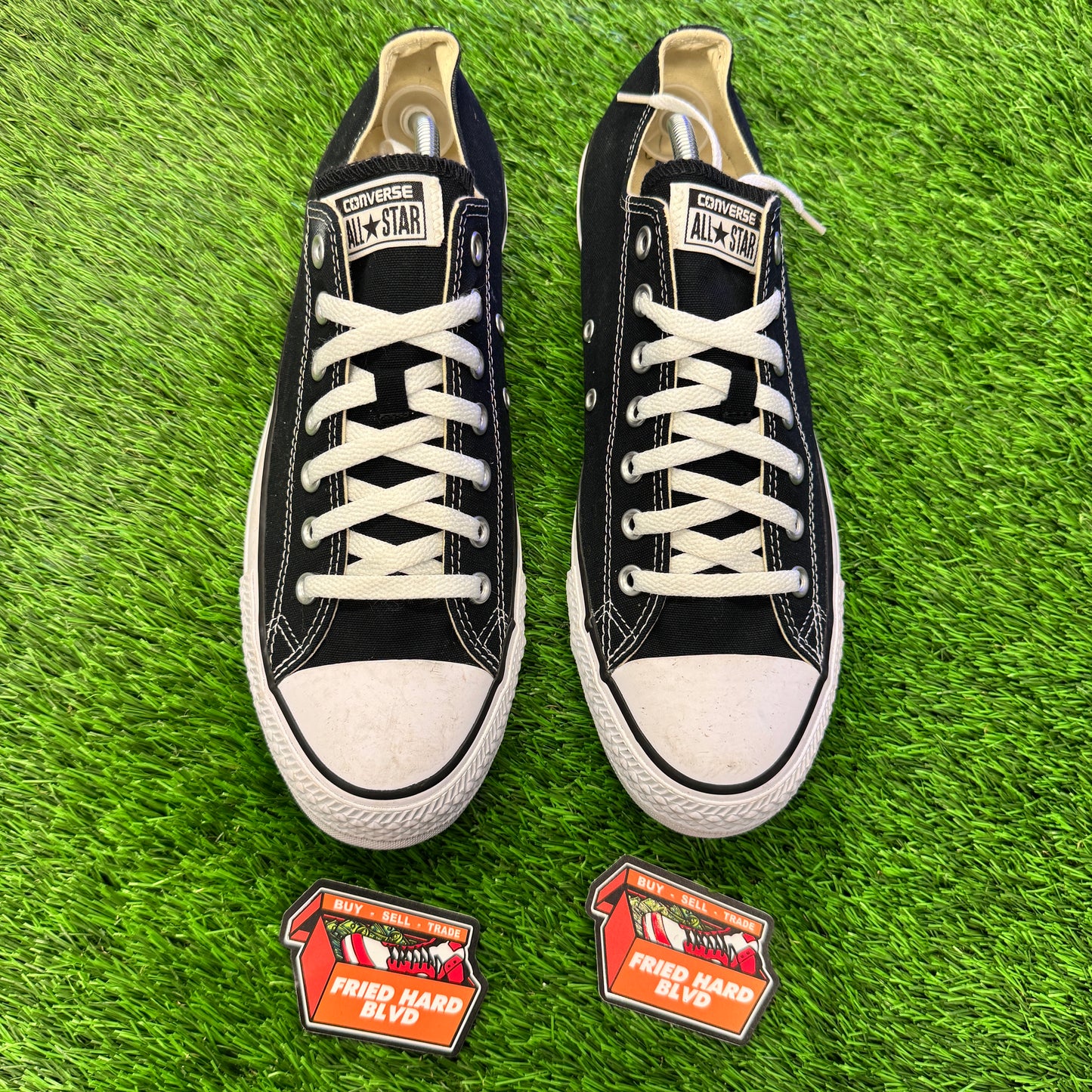 Converse Unisex Chuck Taylor All Star Low Top SIZE 11M/12.5W