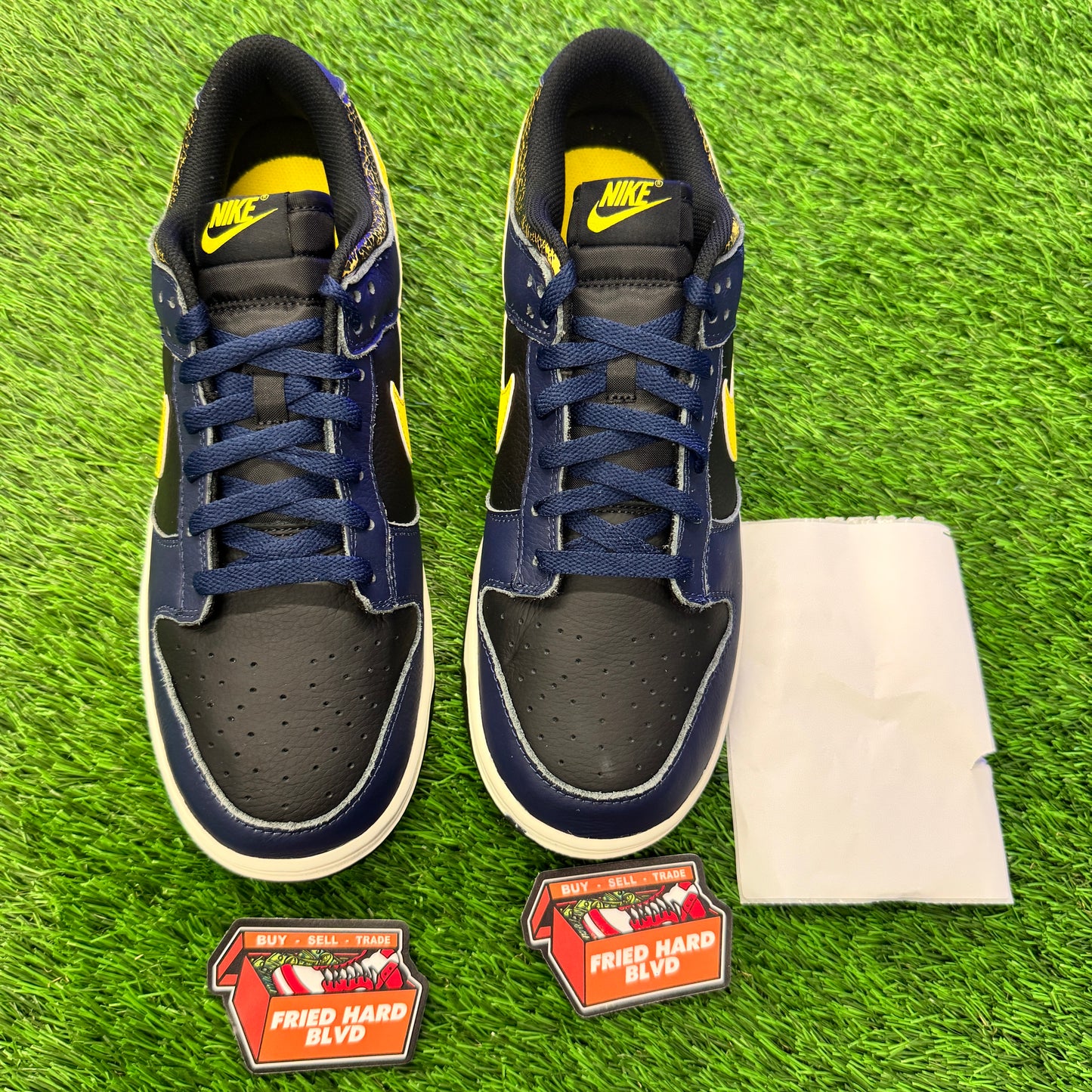 Dunk Low Vintage Michigan SIZE 11M/12.5W