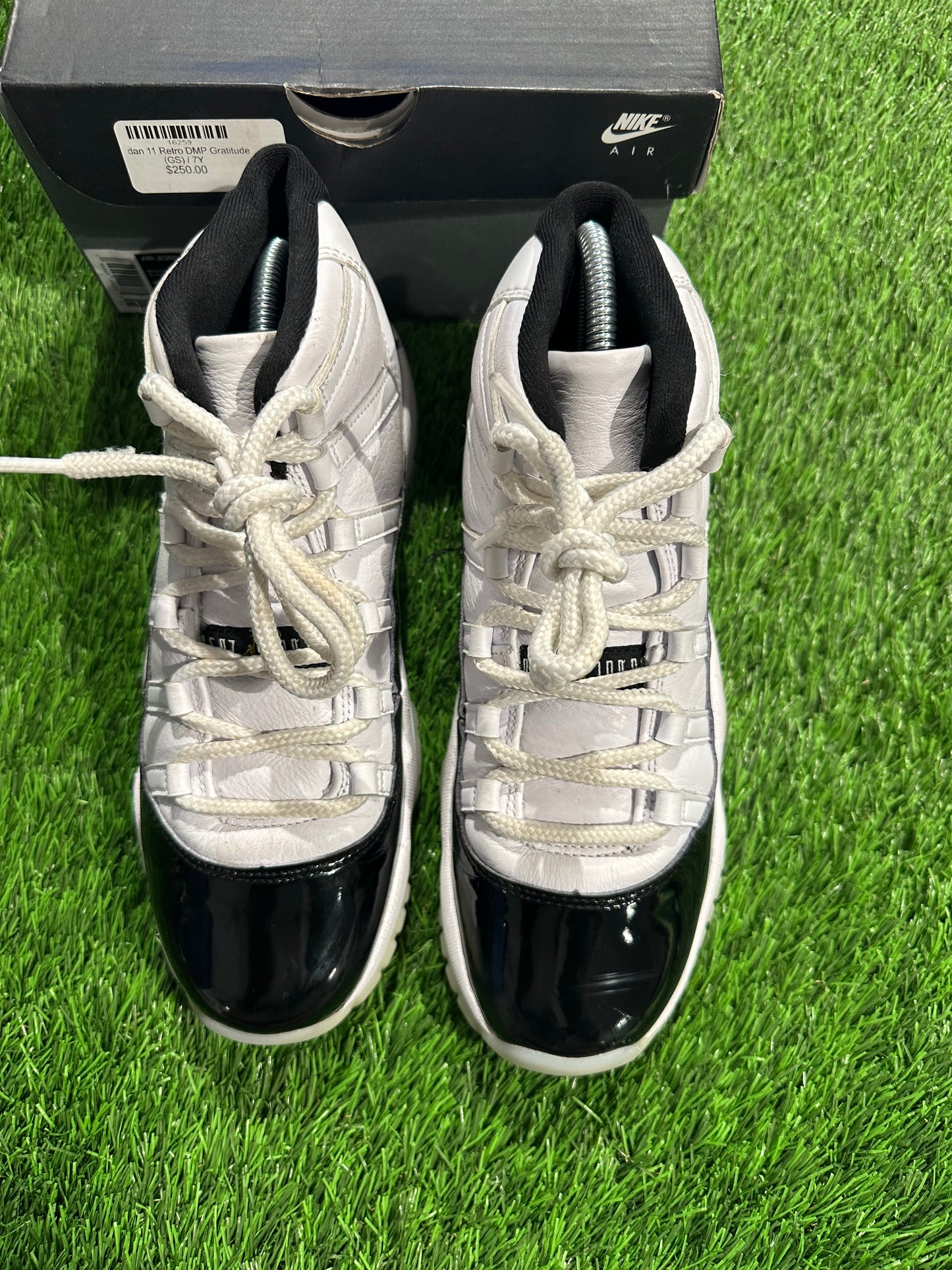 Jordan 11 Retro DMP Gratitude (2023) (GS)