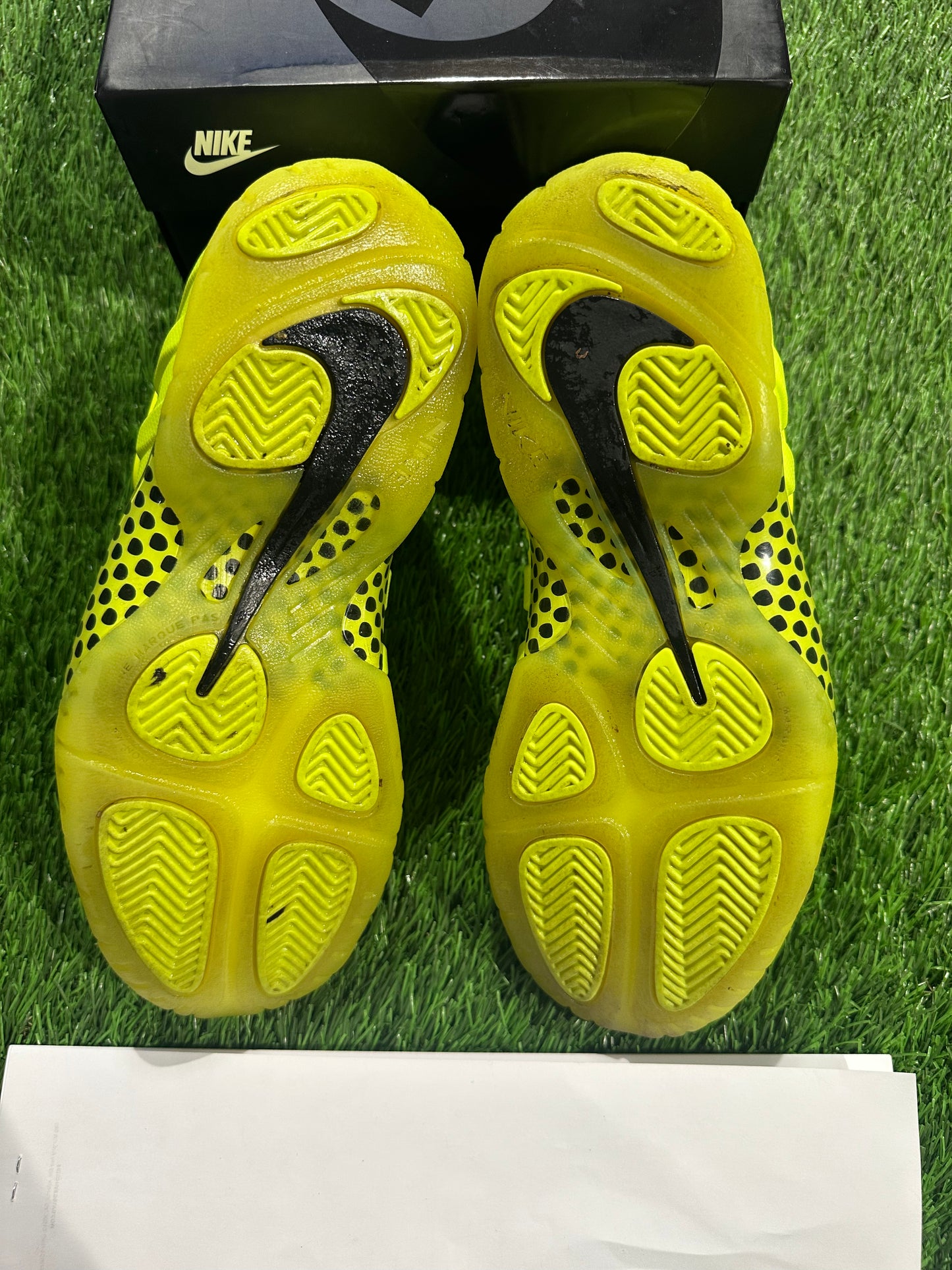Nike Air Foamposite Pro Volt (GS) 4.5Y/6W