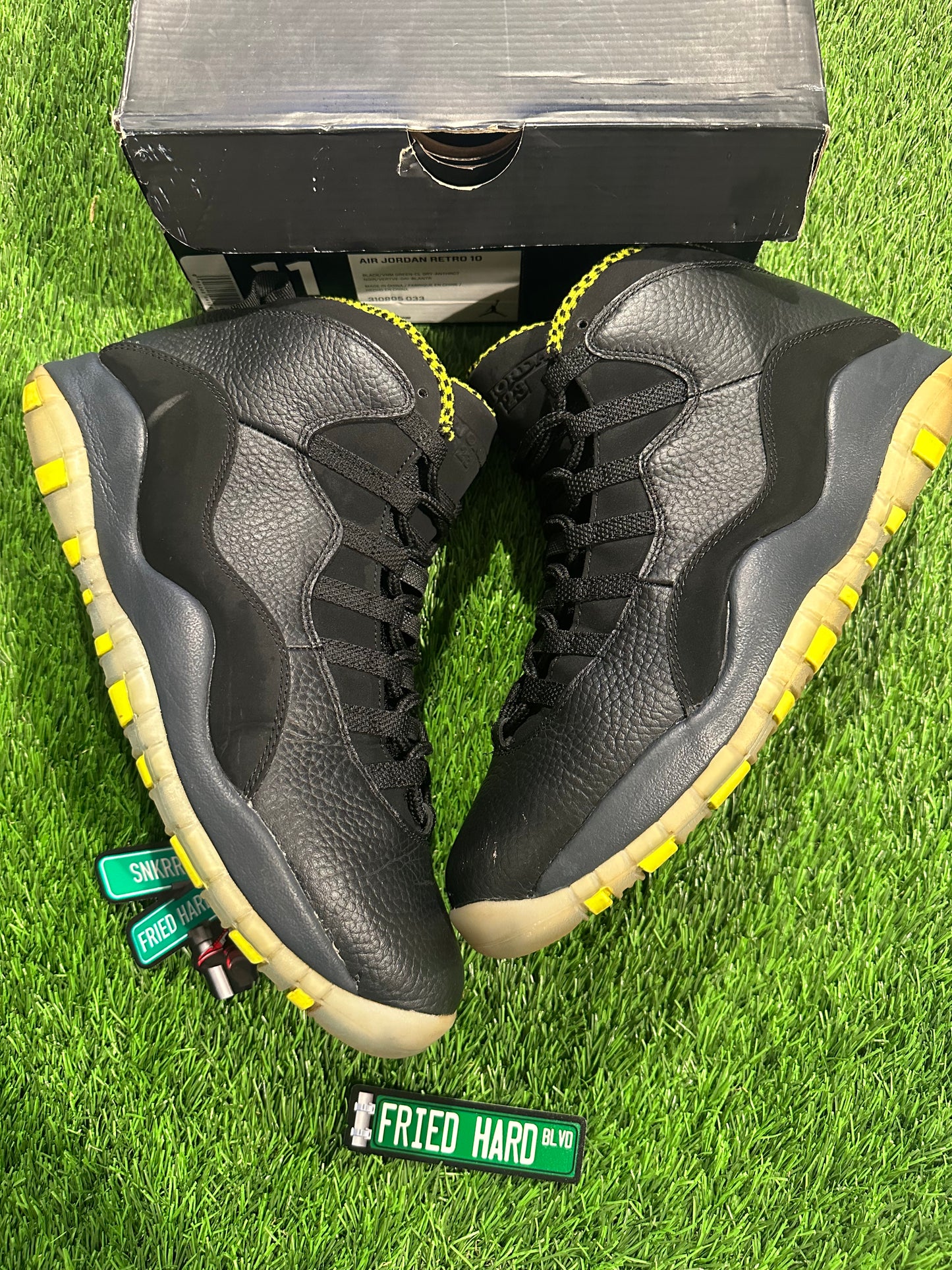 Jordan 10 Retro Venom Green (2014)