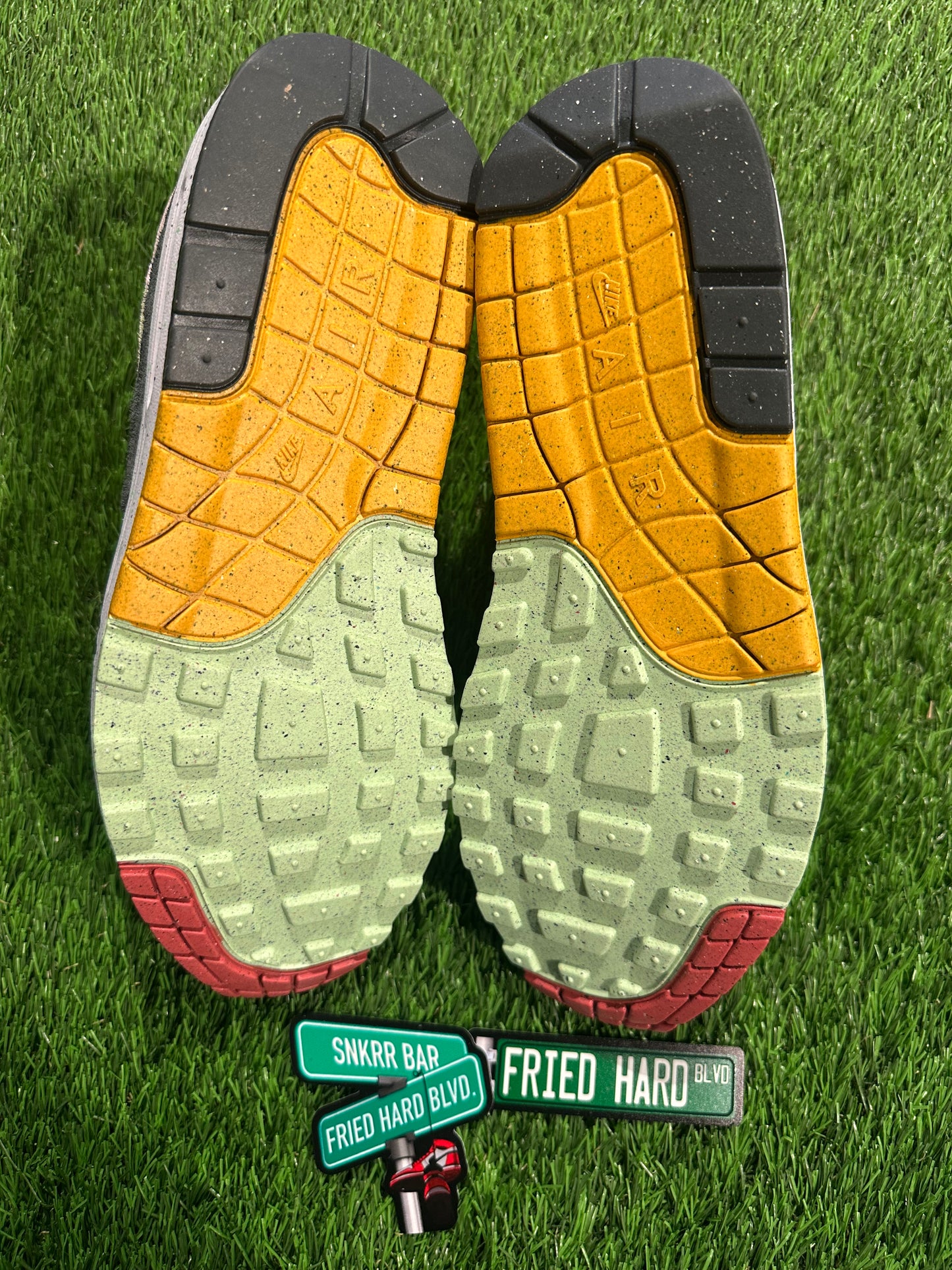 Air Max 1 Easter Celebration 9M/10.5W