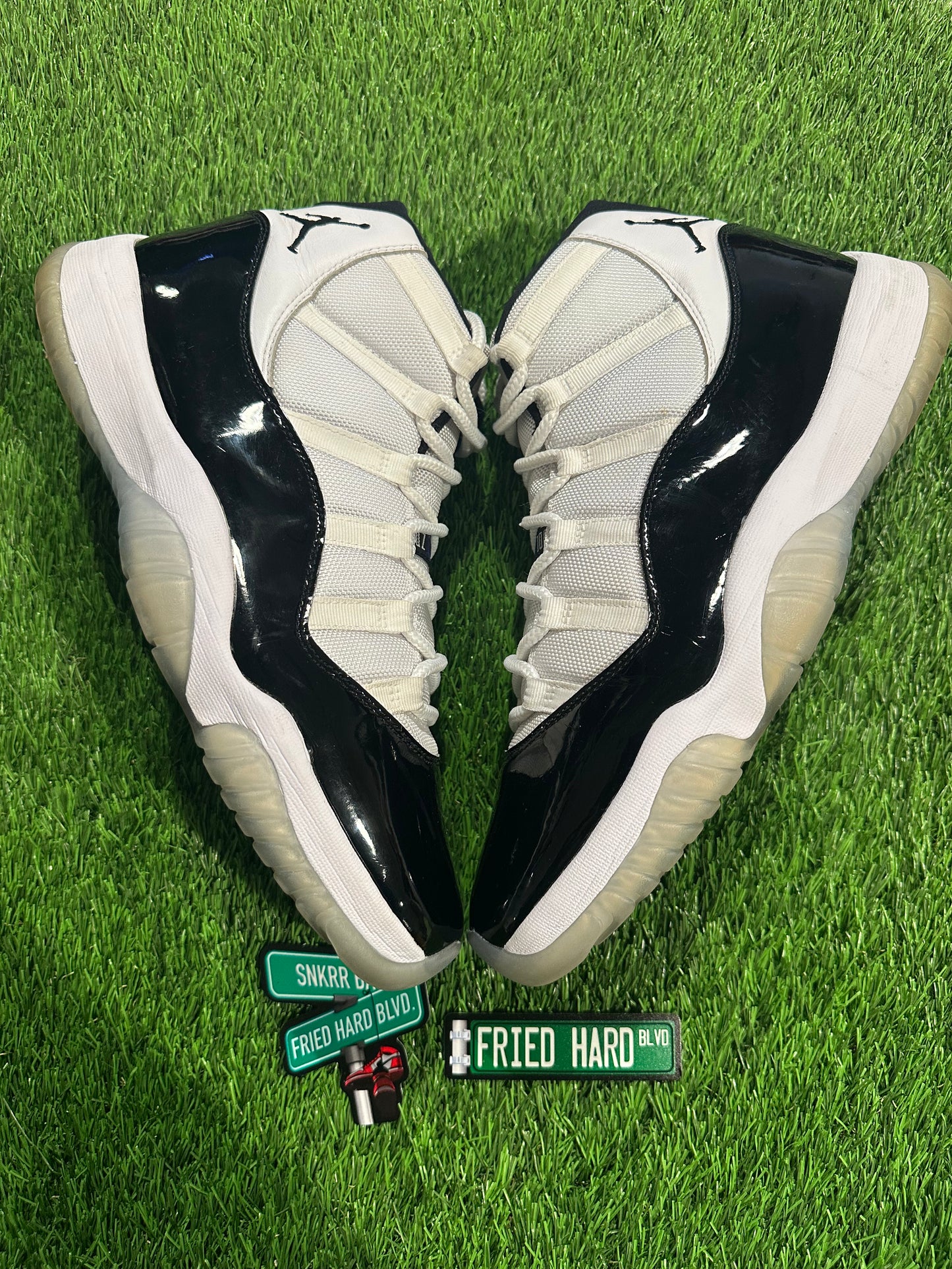 Jordan 11 Retro Concord (2018)