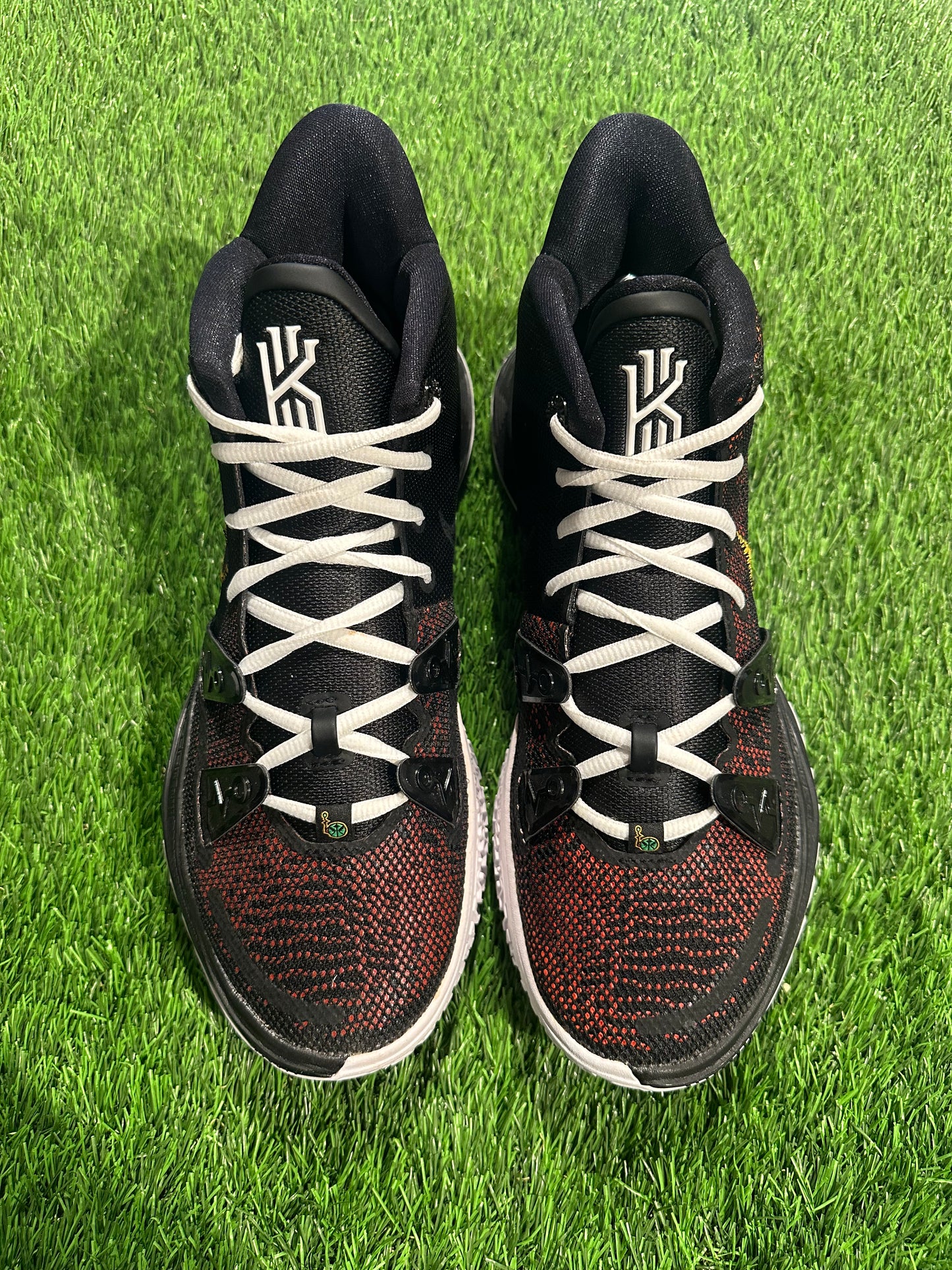 Nike Kyrie 7 Roswell Rayguns