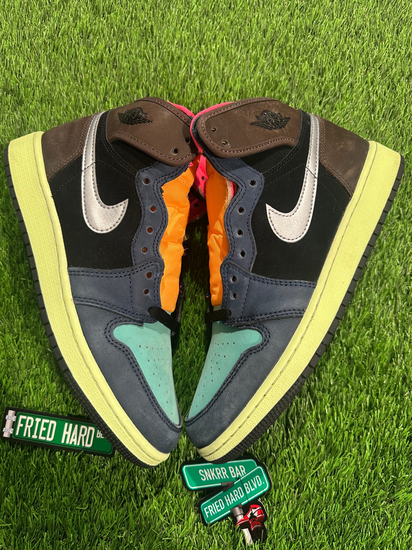 Jordan 1 Retro High Tokyo Bio Hack (GS)