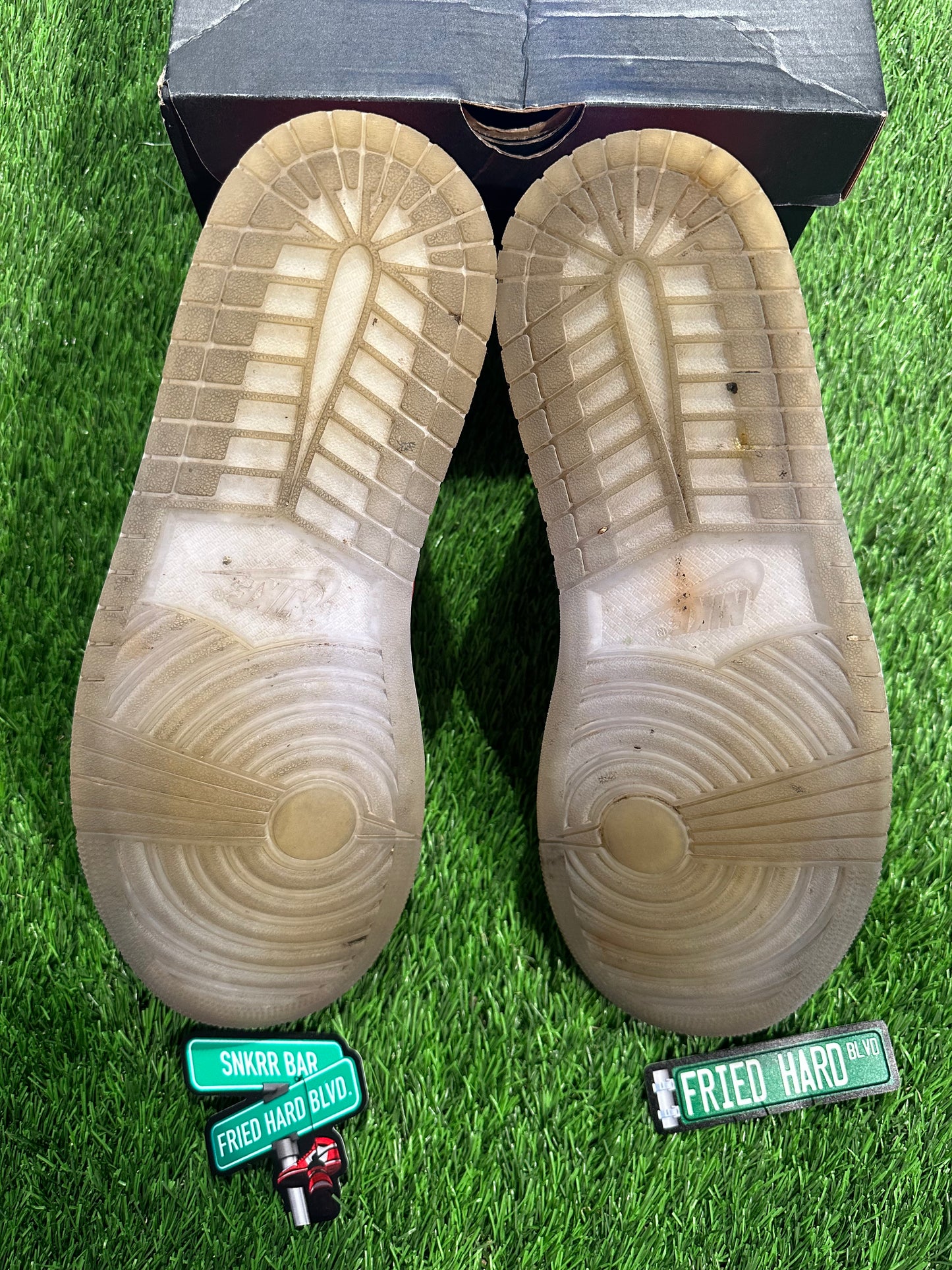 Jordan 1 Mid Barcelona Sweater Red Patent 10M/11.5W