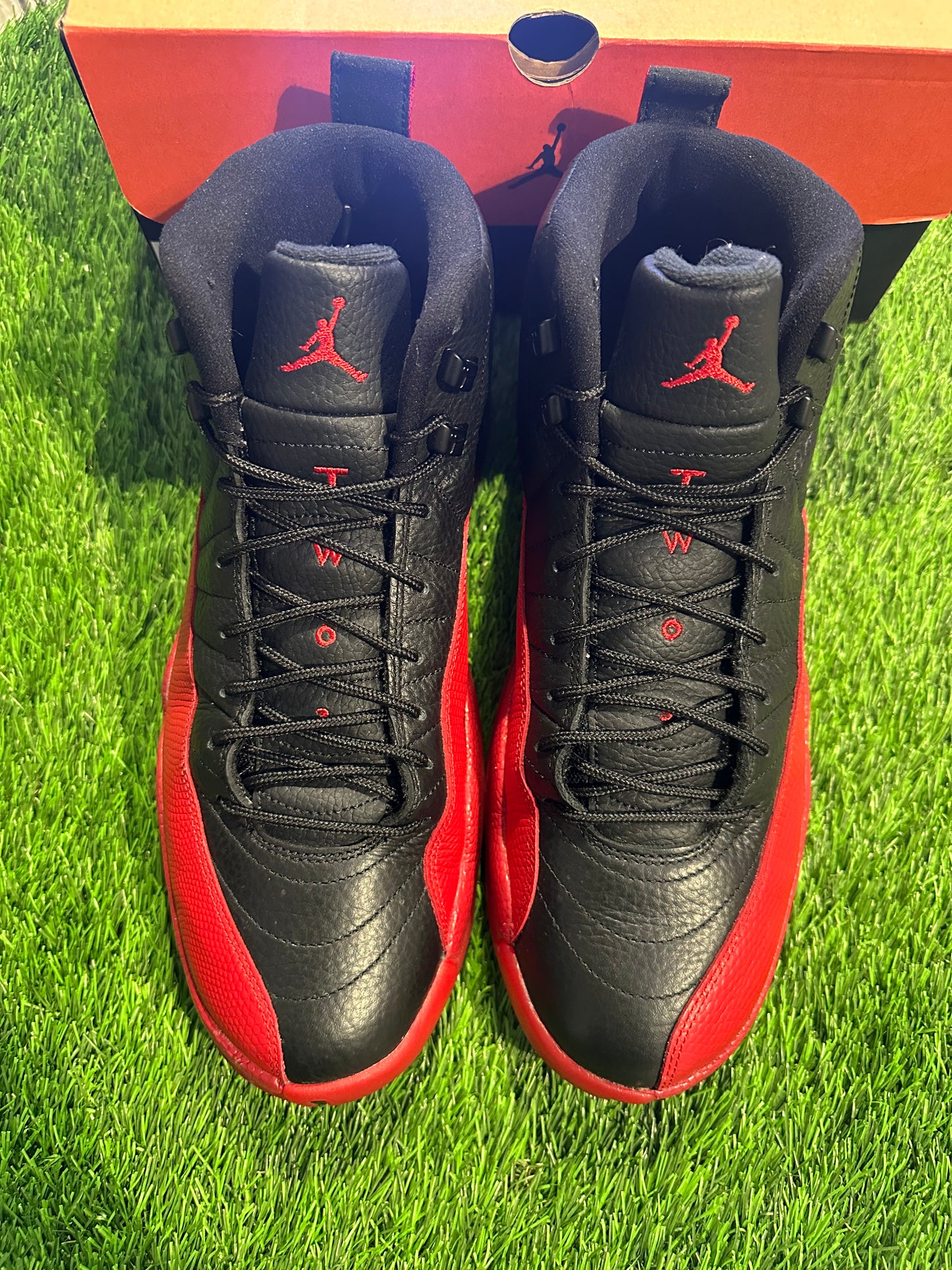 Jordan 12 Retro Flu Game (2016)