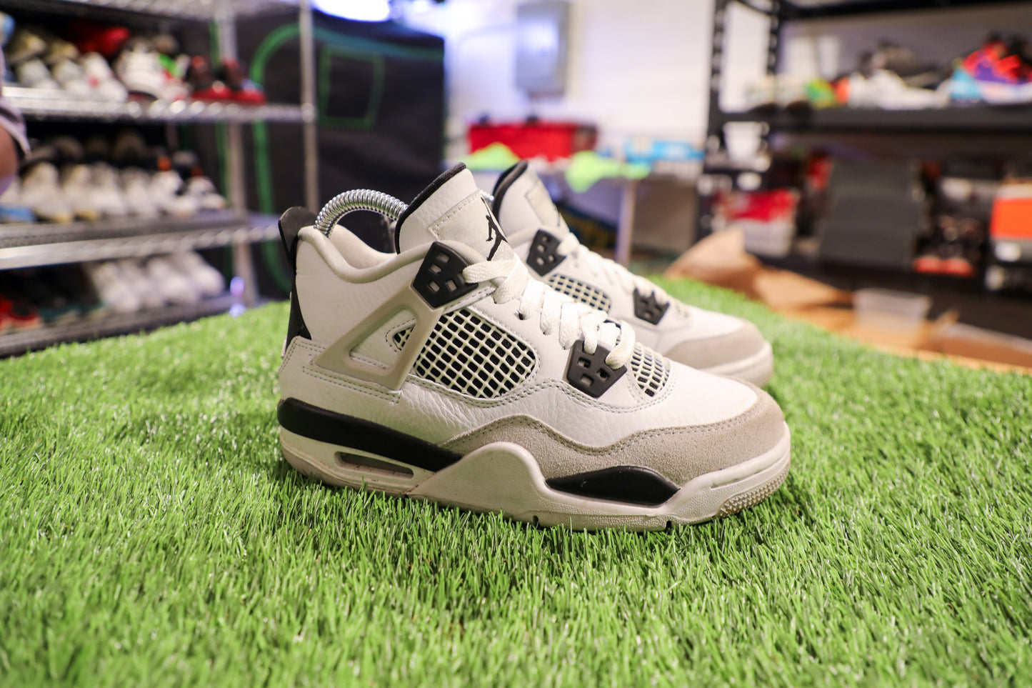 Jordan 4 Retro Military Black (GS)