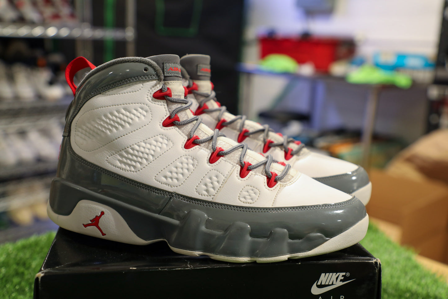 Jordan 9 Retro Fire Red