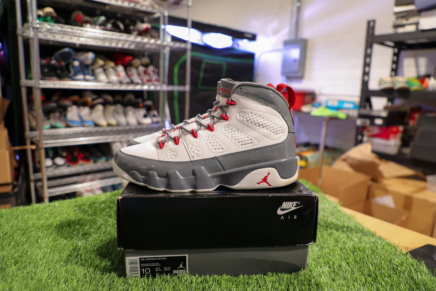 Jordan 9 Retro Fire Red
