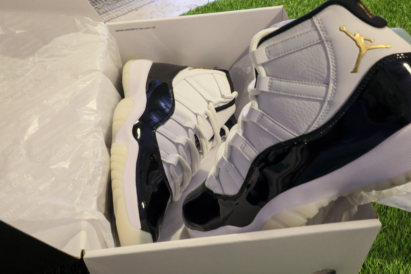 Jordan 11 Retro DMP Gratitude (2023)
