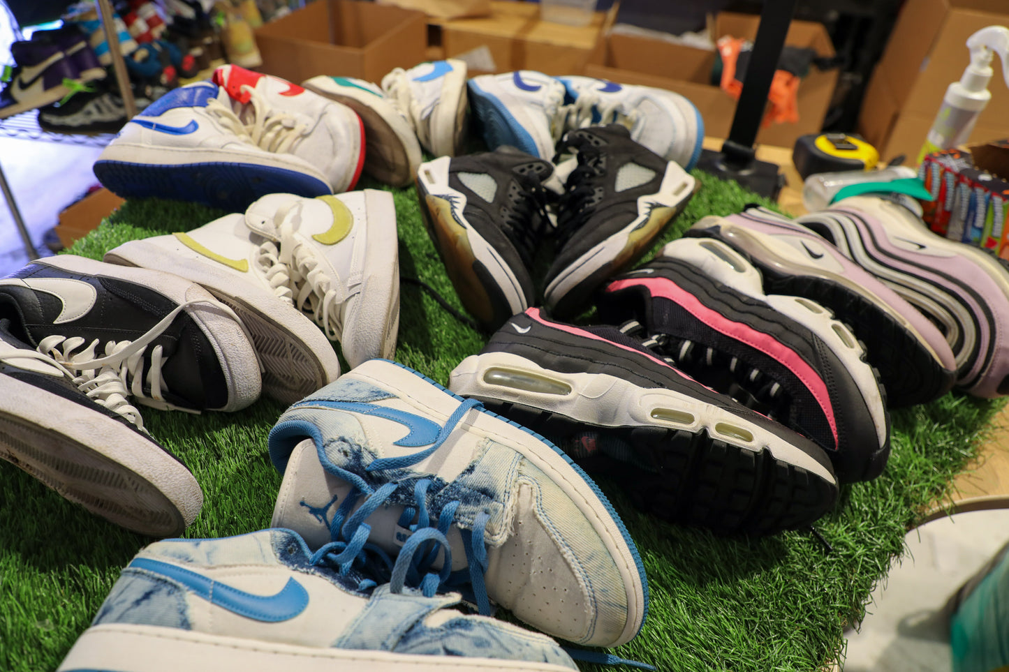9 PAIR STORY STEAL (5.5M-7W)