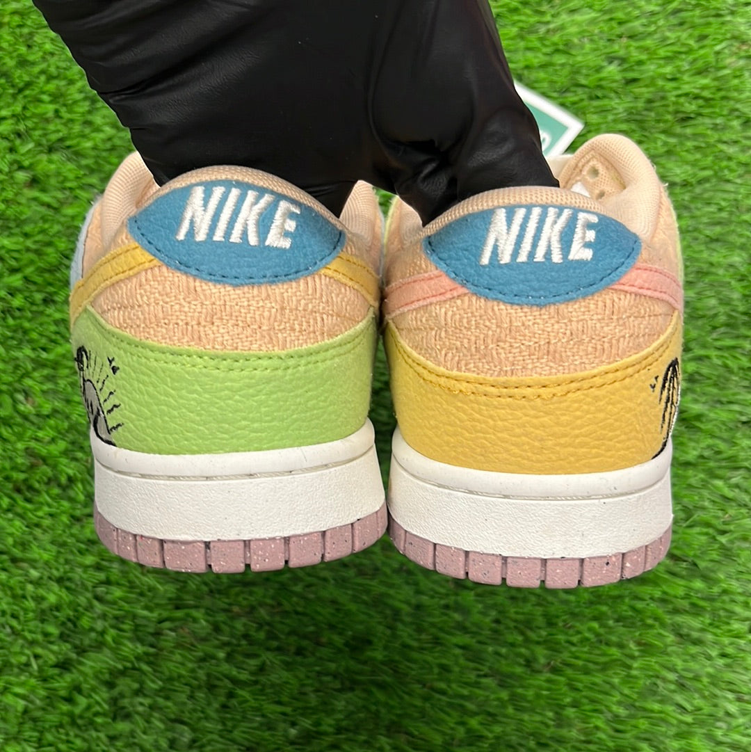 Wmns Dunk Low SE 'Sun Club'