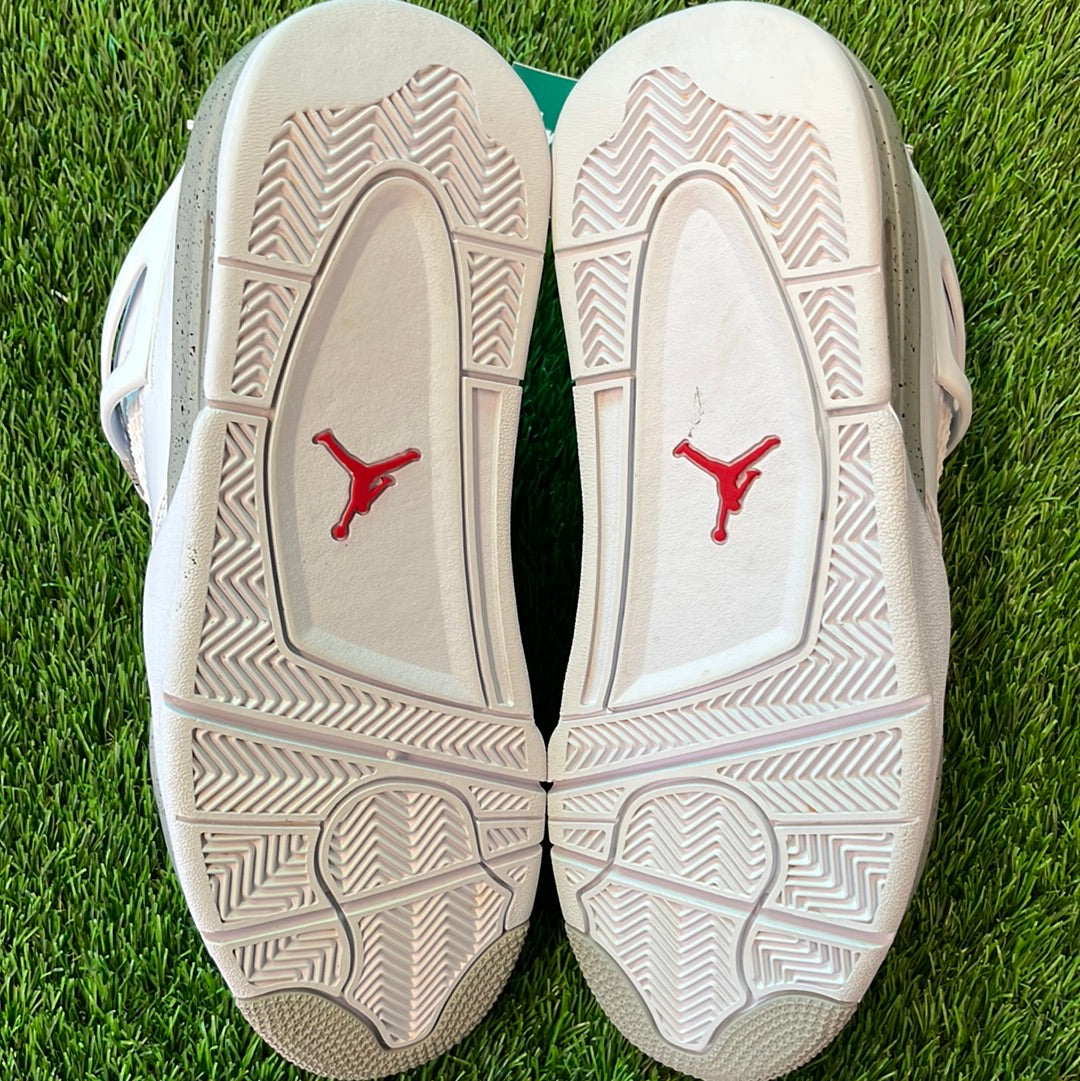 Air Jordan 4 Retro 'White Oreo'