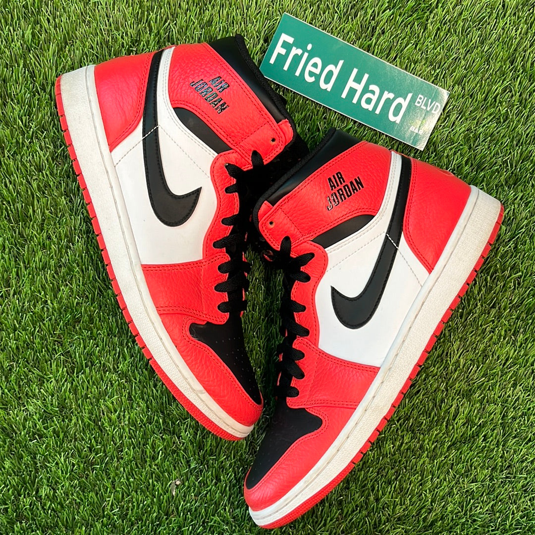 Air Jordan 1 Rare Air 'Max Orange'