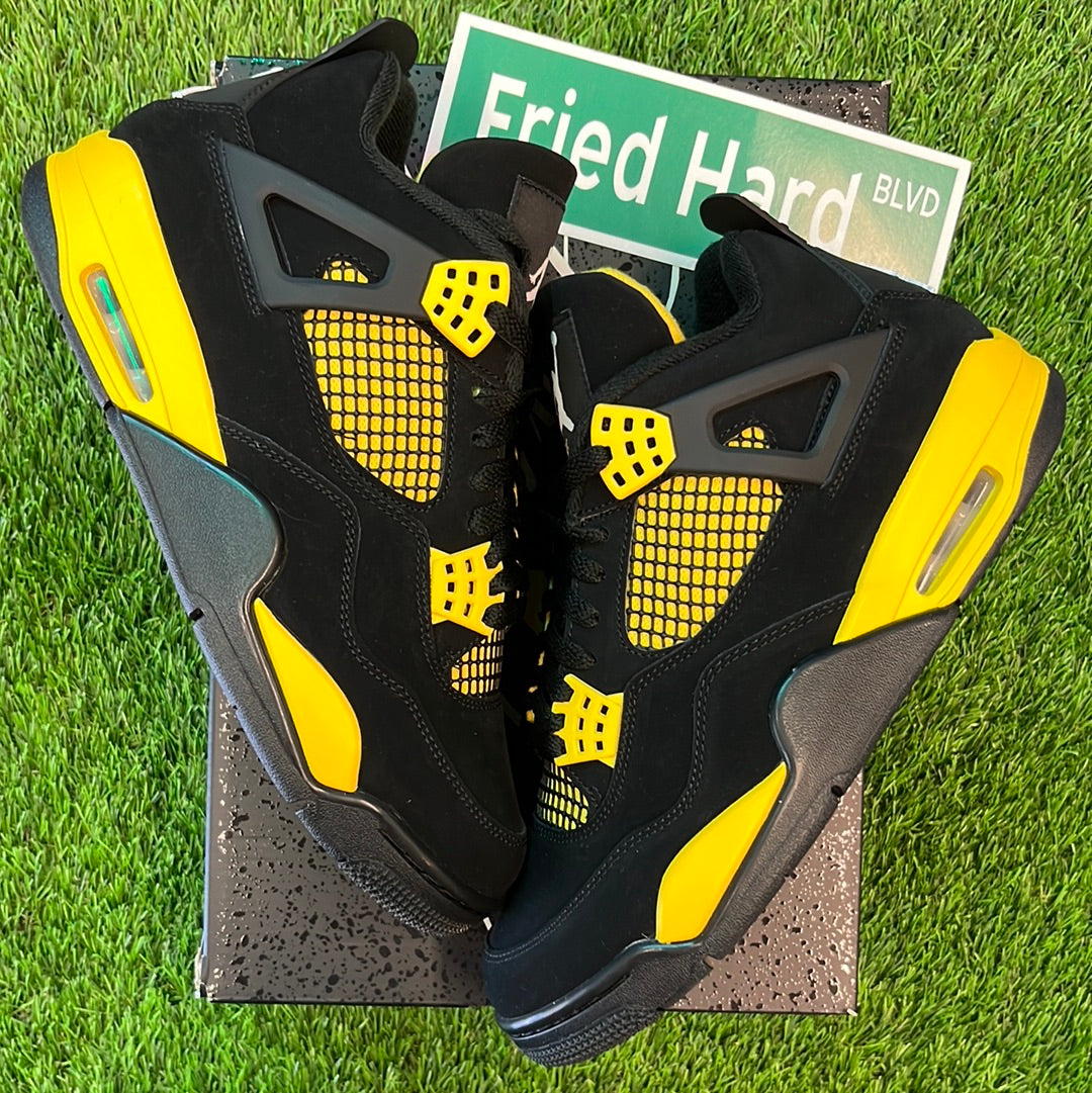 Air Jordan 4 Retro 'Thunder' 2023