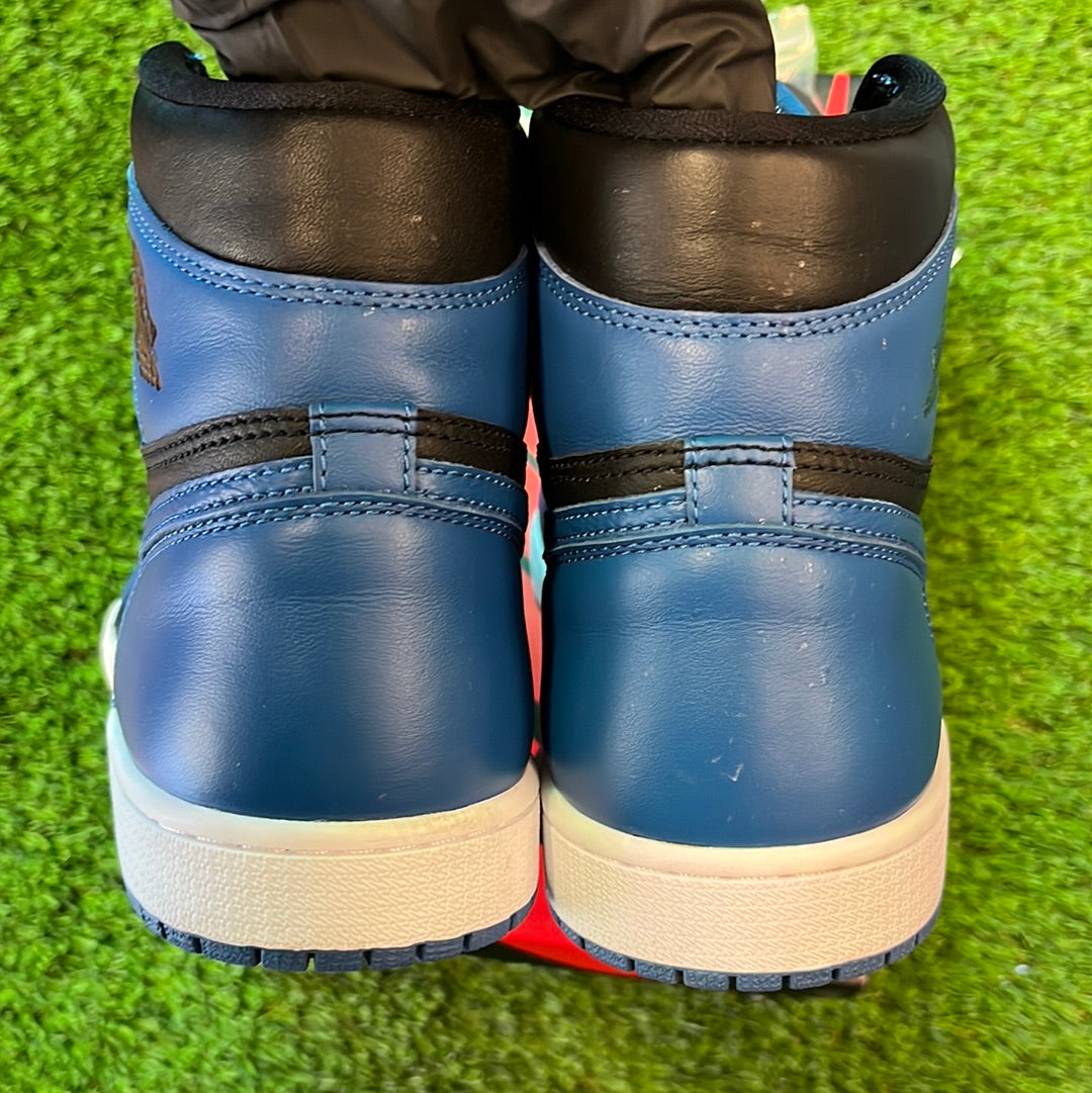 Air Jordan 1 Retro High OG 'Dark Marina Blue'