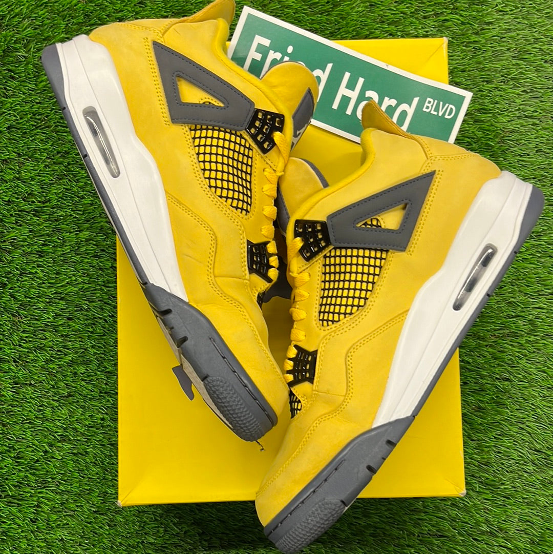 Air Jordan 4 Retro 'Lightning' 2021