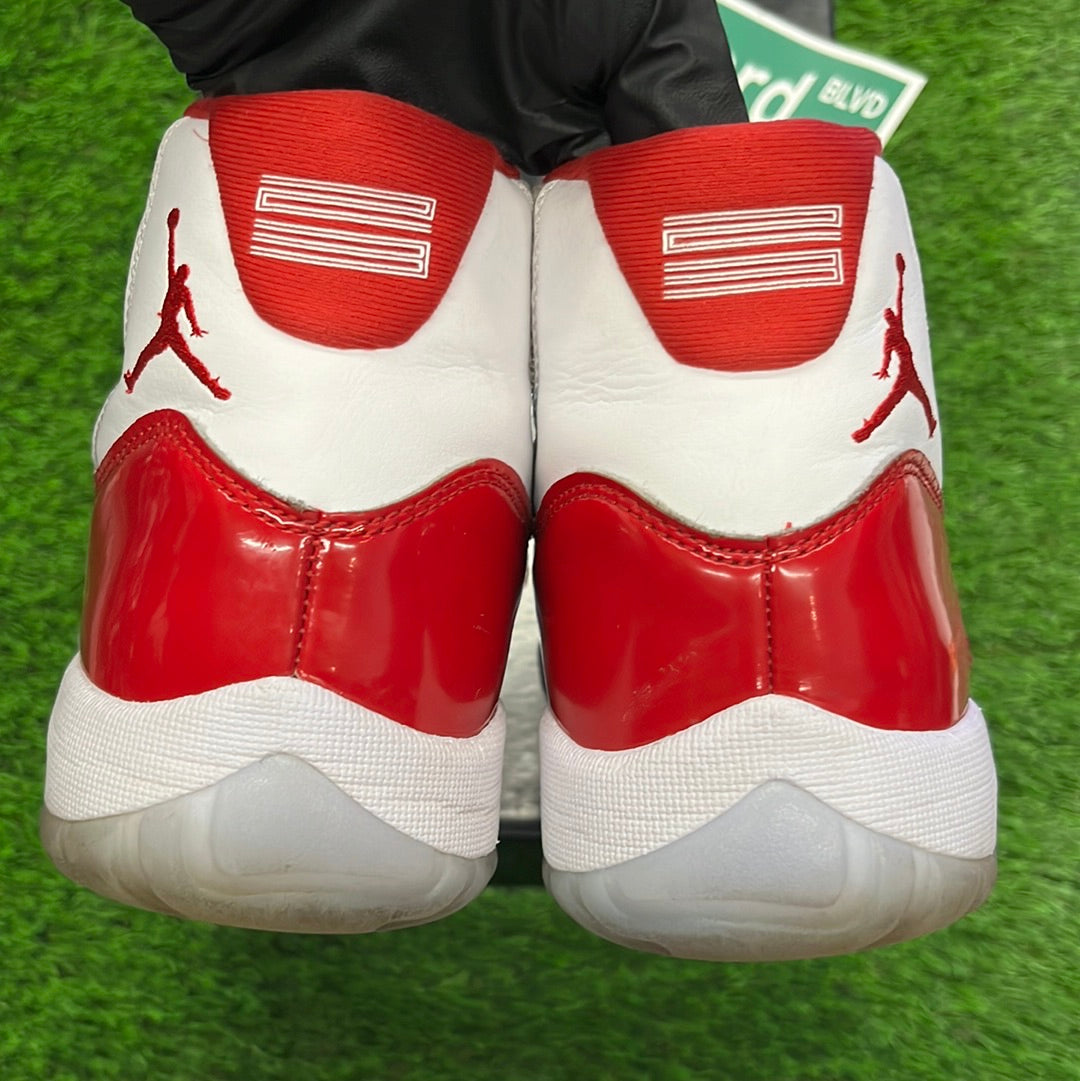 Air Jordan 11 Retro 'Cherry'