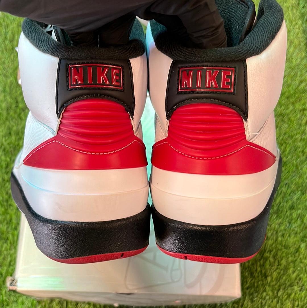 Air Jordan 2 Retro 'Chicago' 2022