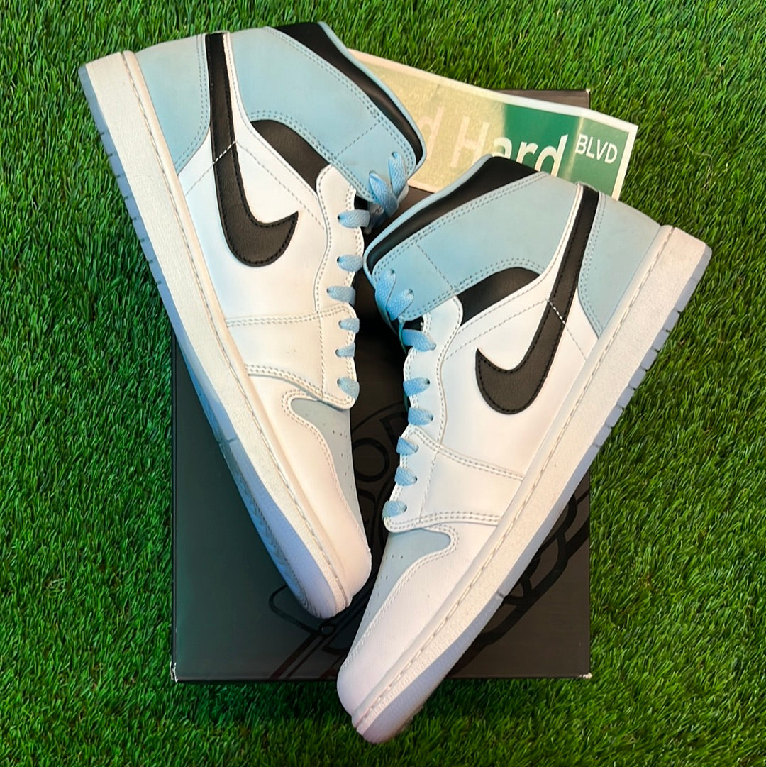 Air Jordan 1 Mid SE 'White Ice Blue'