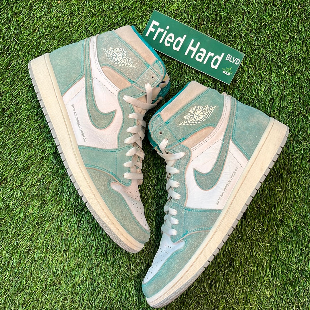 Air Jordan 1 Retro High OG 'Turbo Green'