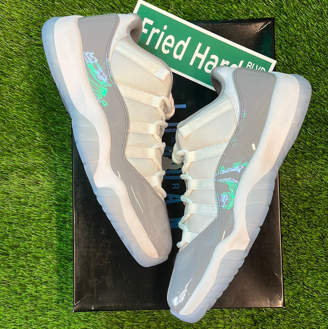 Air Jordan 11 Retro Low 'Cement Grey'